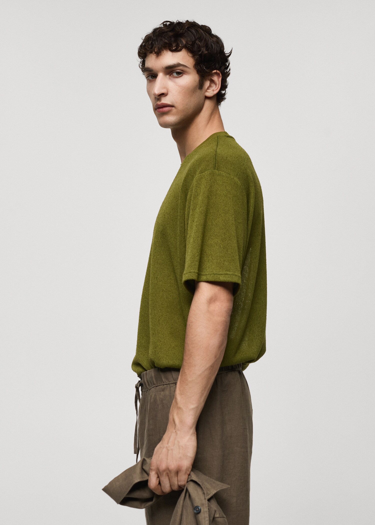 T-shirt with regular-fit structure - Details of the article 2