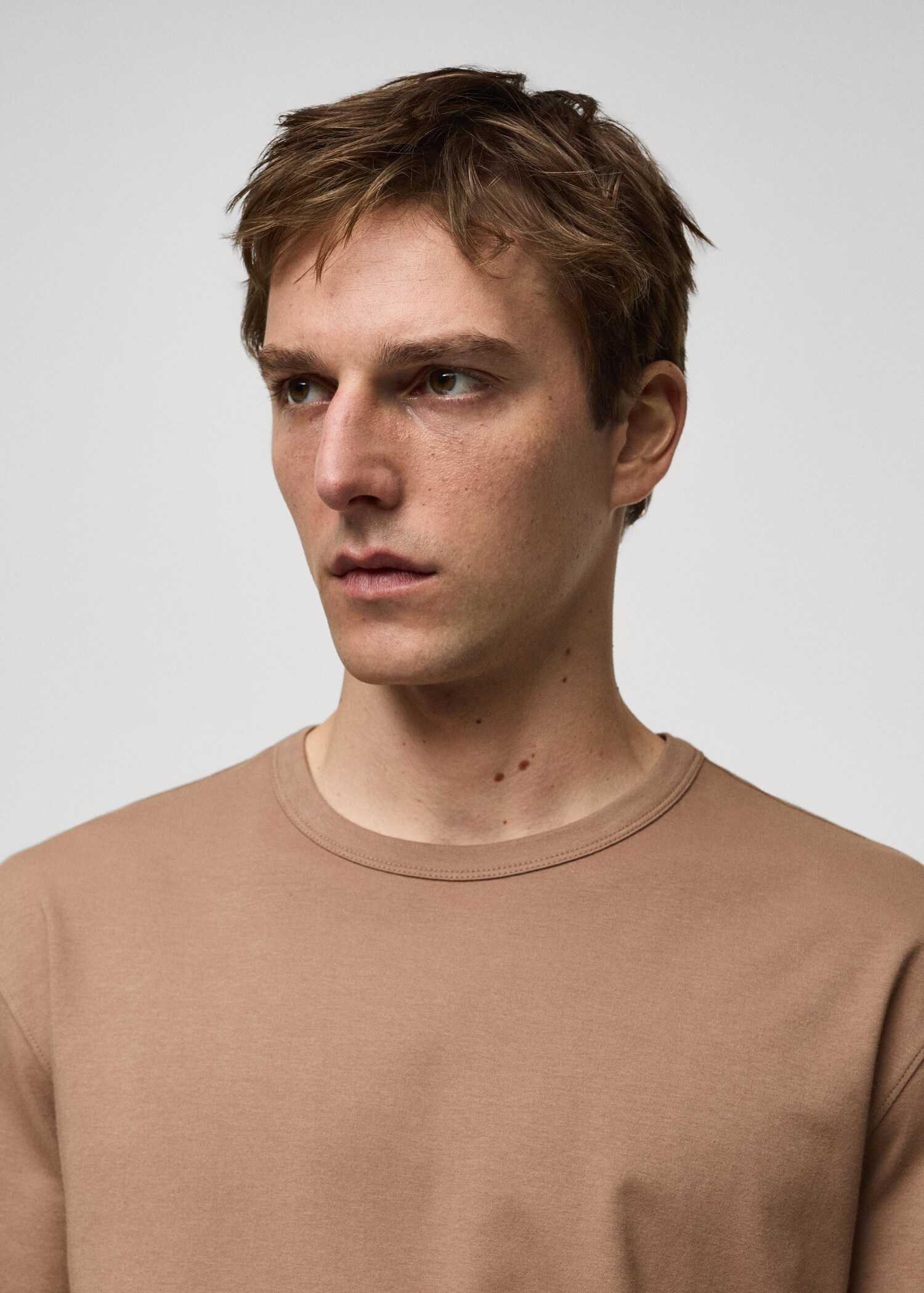 100% cotton slim-fit t-shirt - Details of the article 1