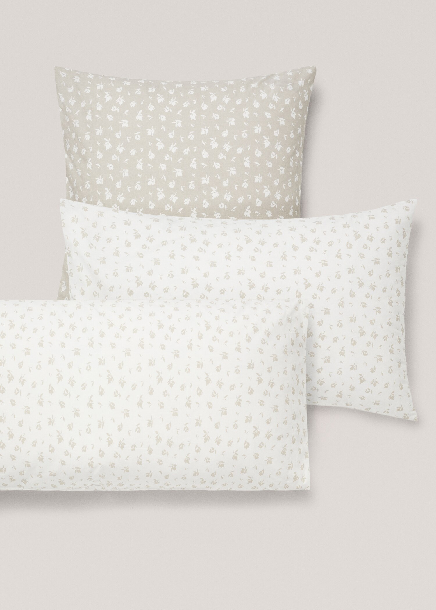 Cotton pillowcase with floral design 45x110cm - Details of the article 3