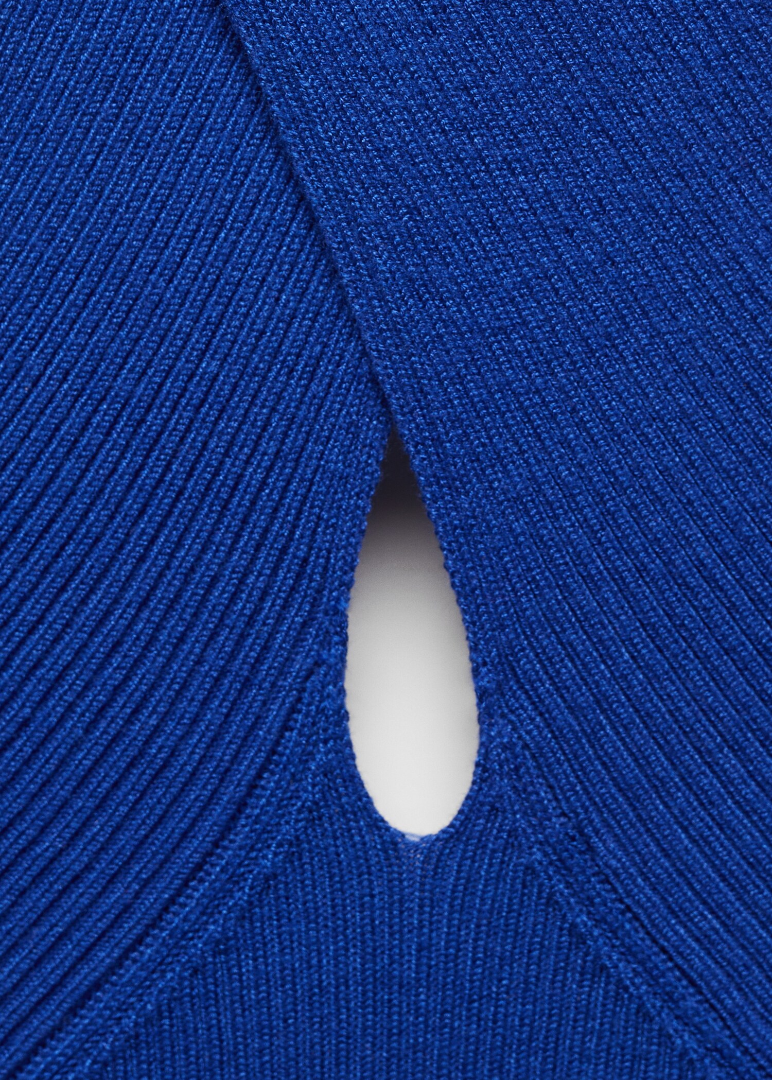 Halter-neck knitted top - Details of the article 8