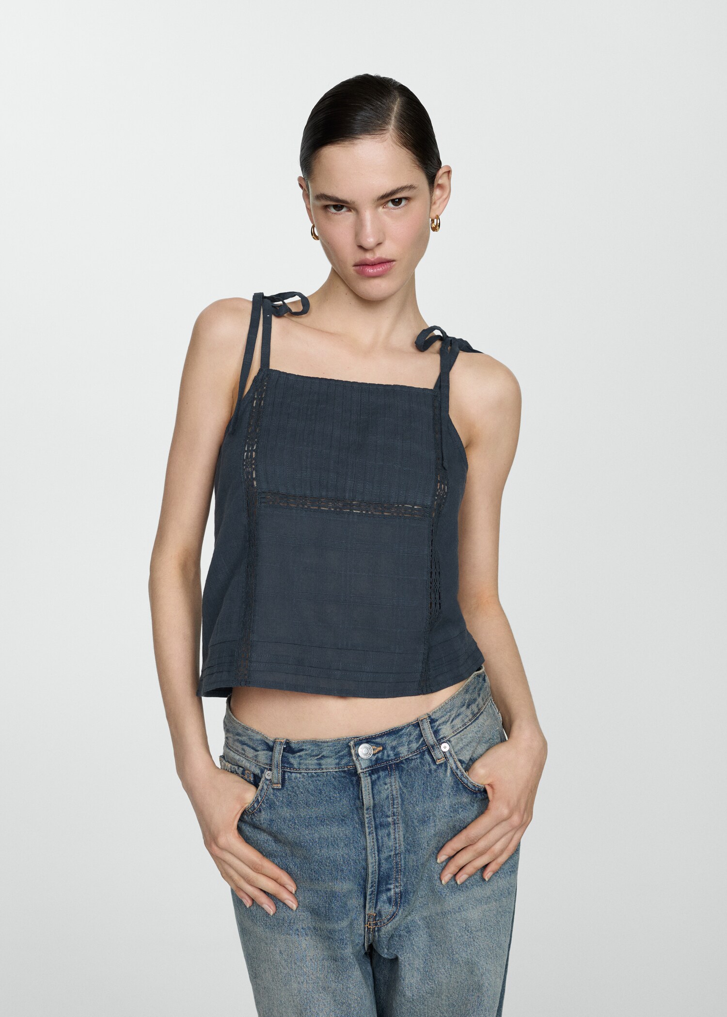 Embroidered cotton top - Medium plane