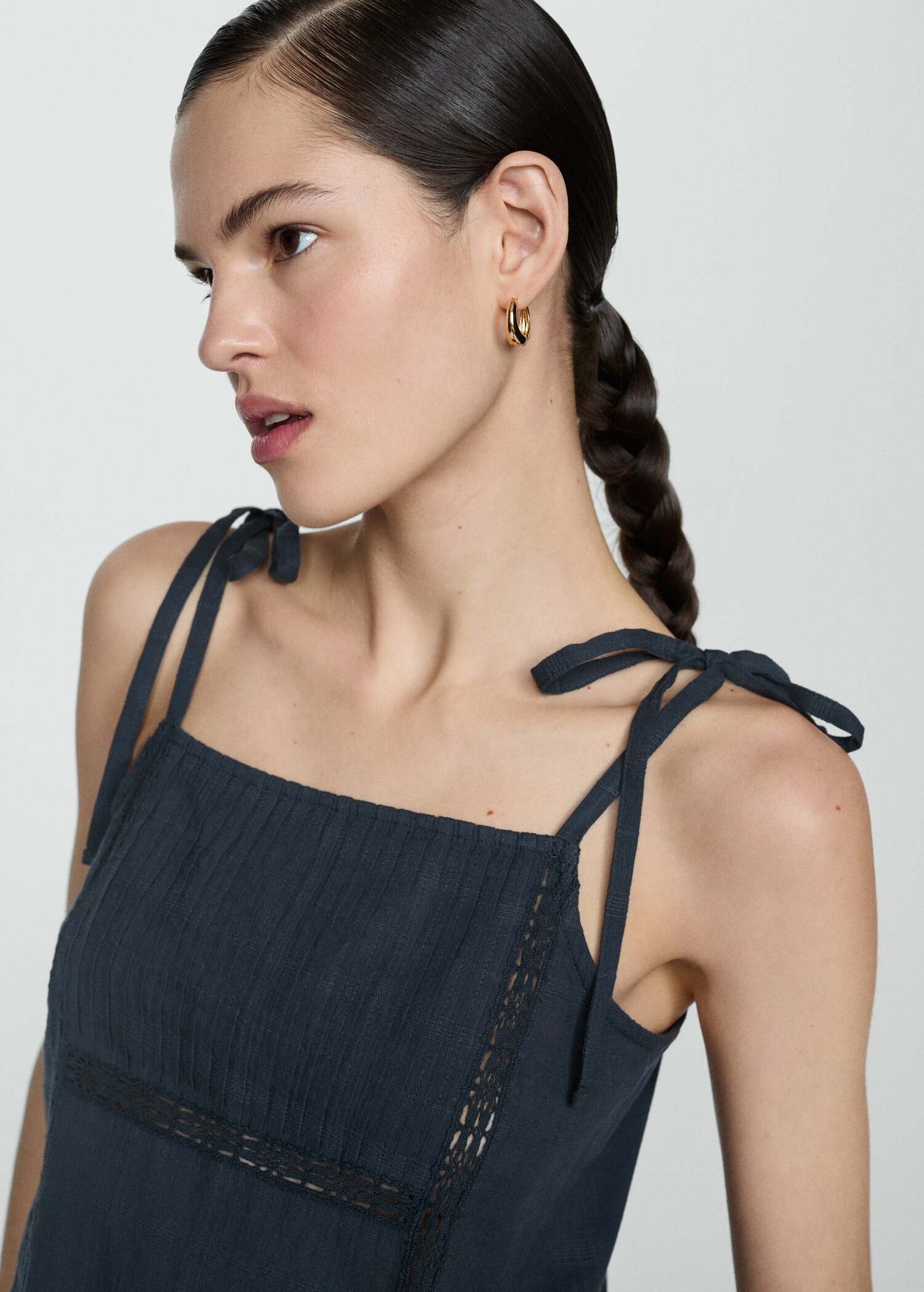 Embroidered cotton top - Details of the article 1