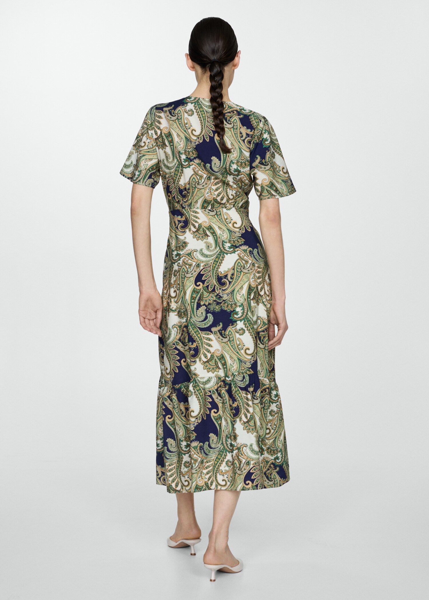 Bedrucktes Kleid mit Taillenband - Rückseite des Artikels