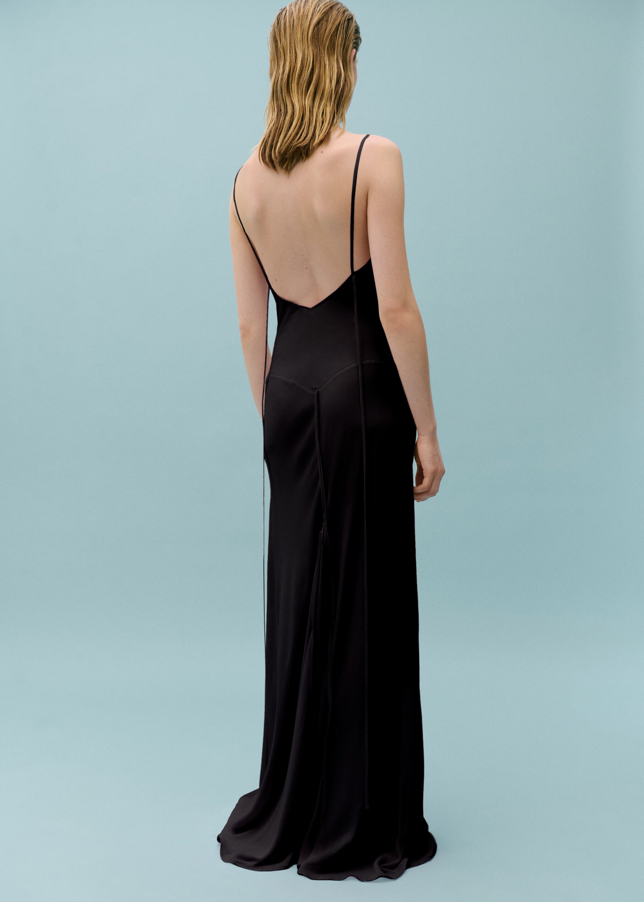 Godets dress with decorative stitching - Reverse of the article, Black. Ref: 67018658-00.