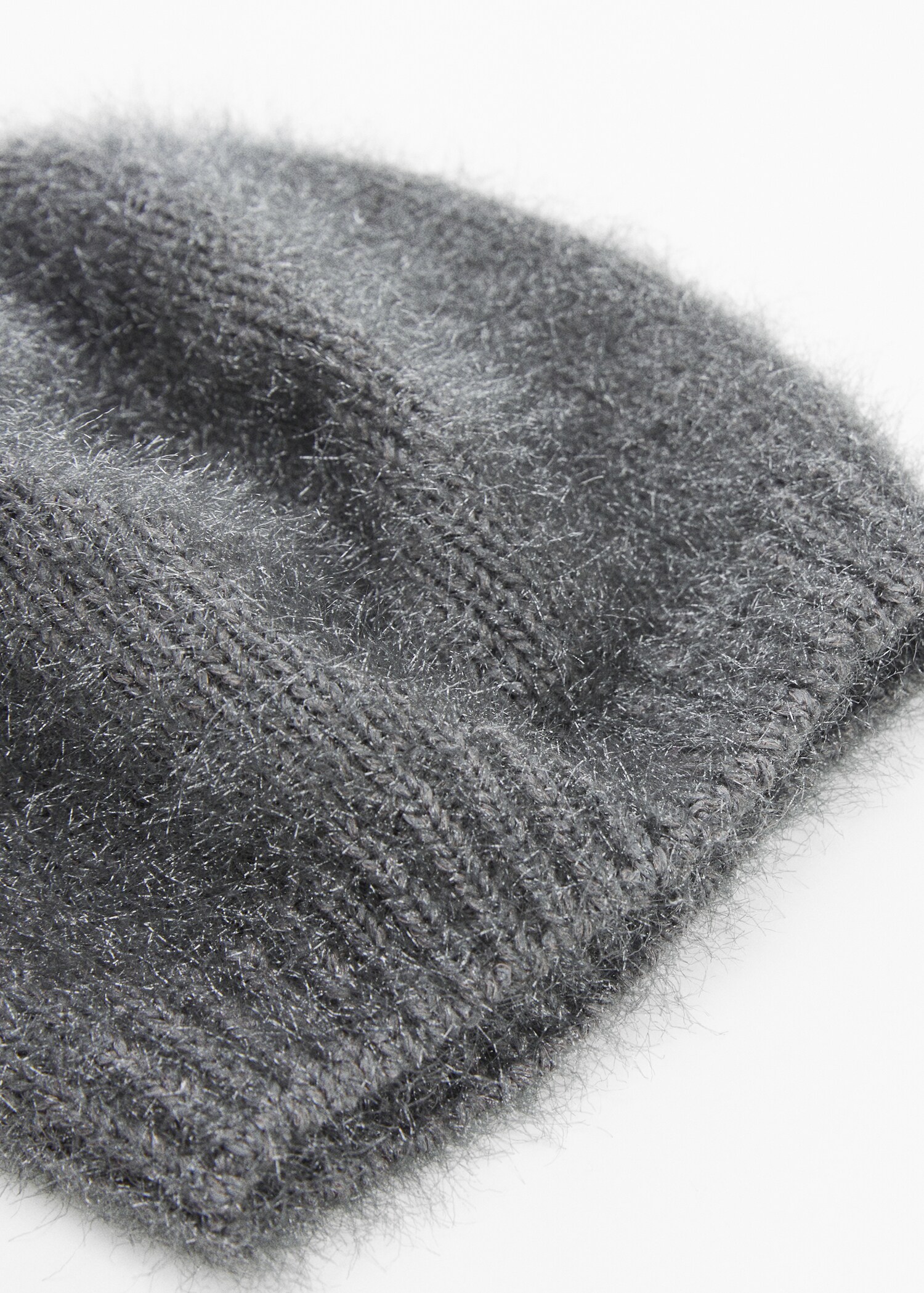 Fur-effect beret - Medium plane