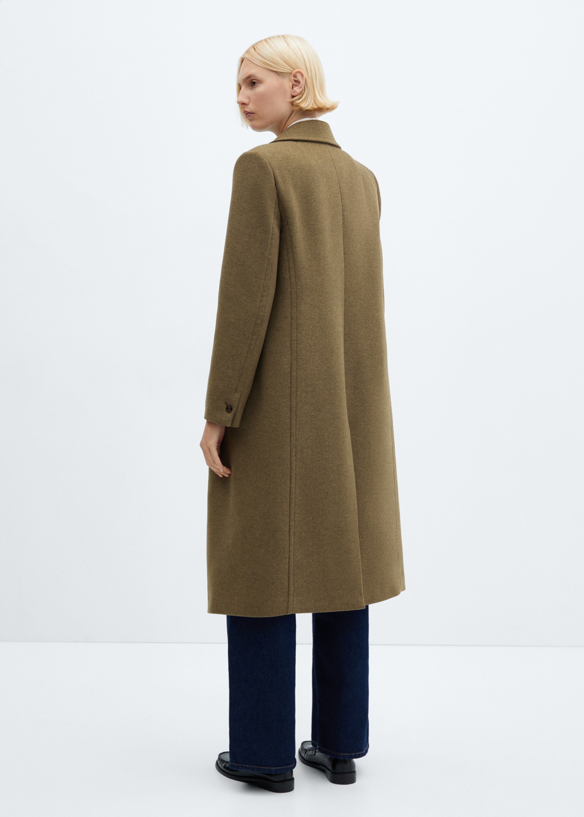Lapels wool coat - Reverse of the article