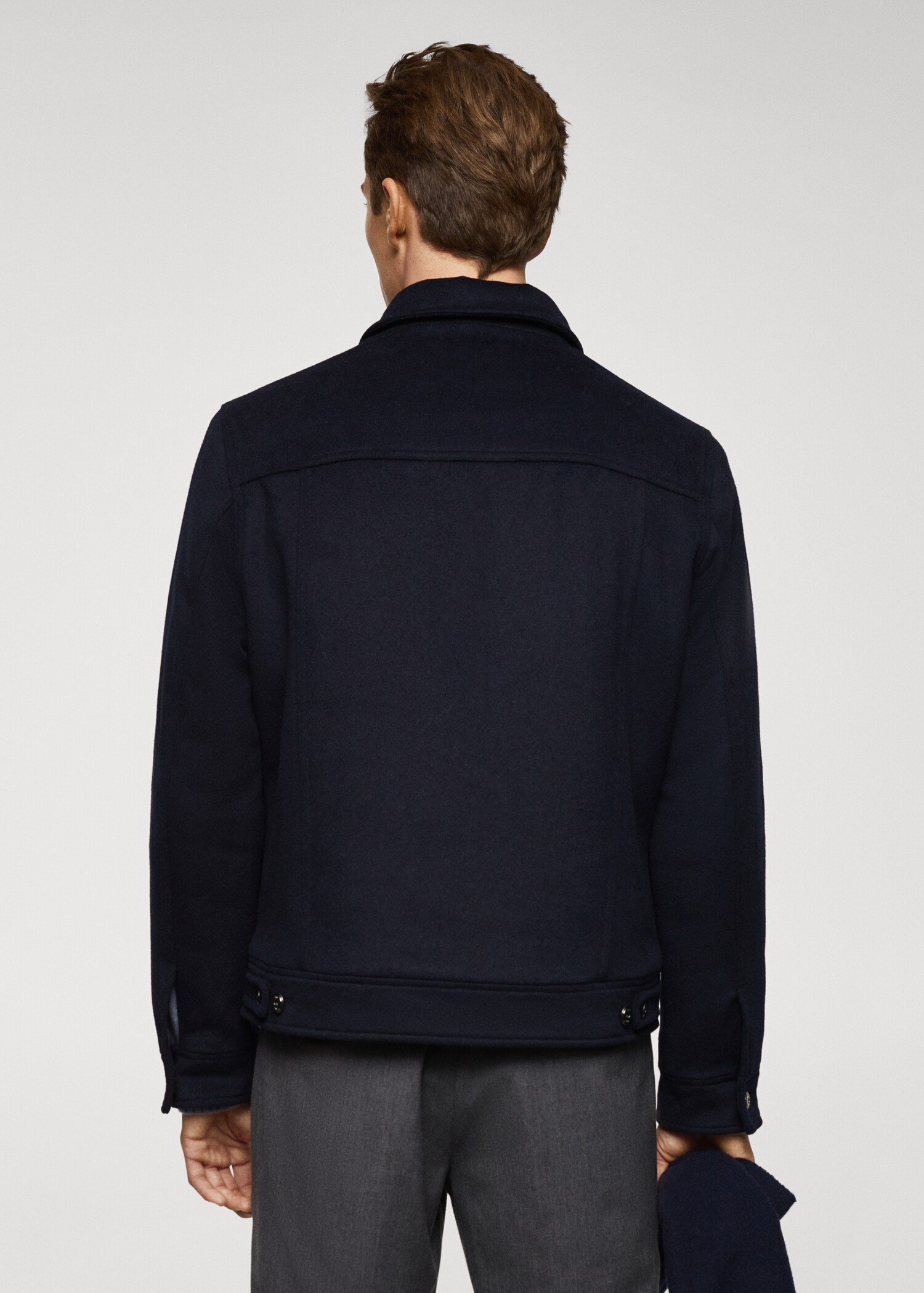 Wool jacket with pockets - Reverse of the article