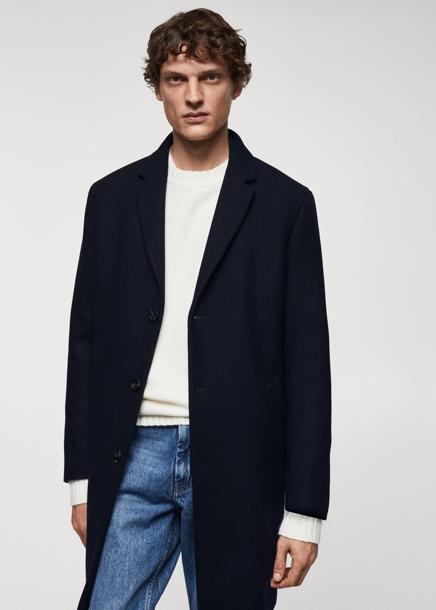 Wool coat with detachable collar - Details of the article 4