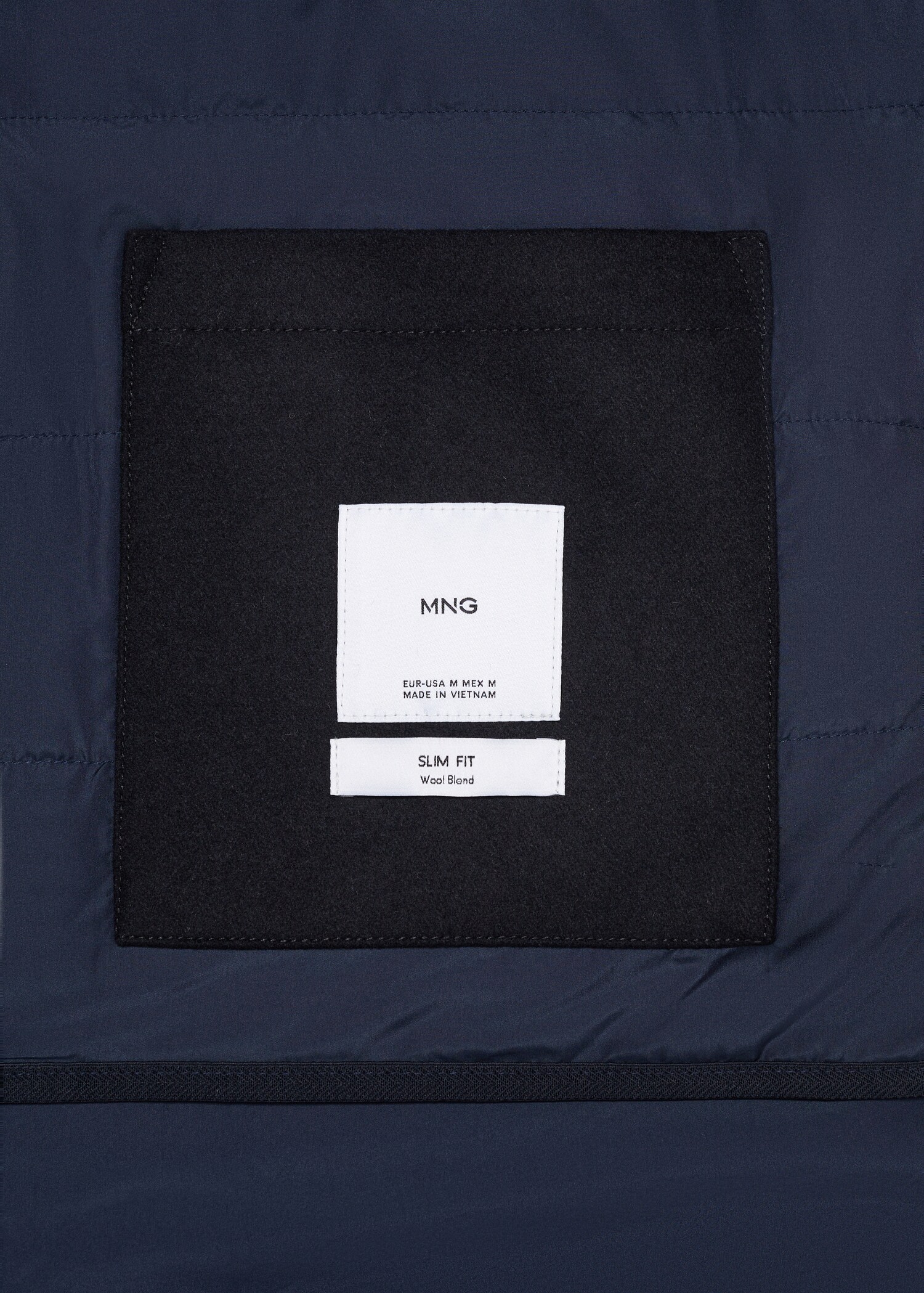 Wool funnel neck coat - Details of the article 8
