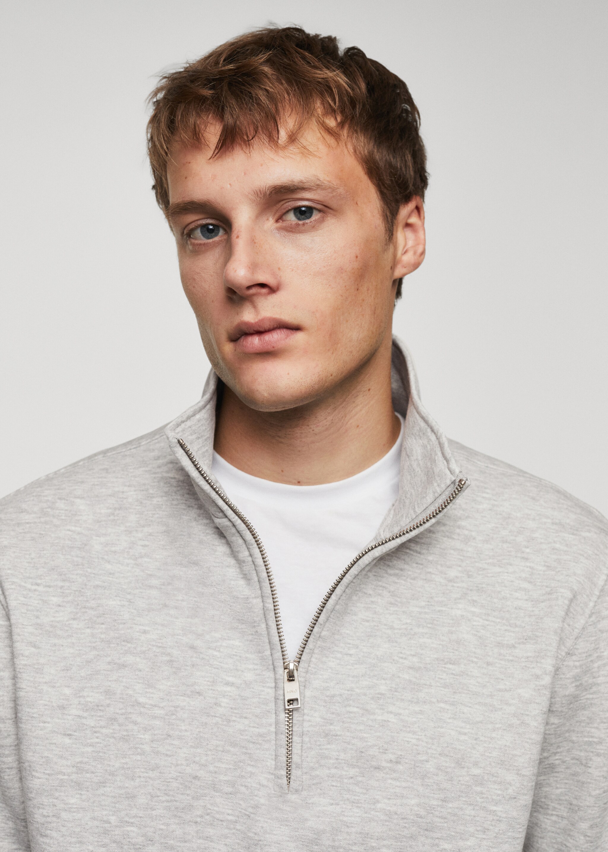 Baumwollsweatshirt mit Zip-Kragen - Detail des Artikels 1
