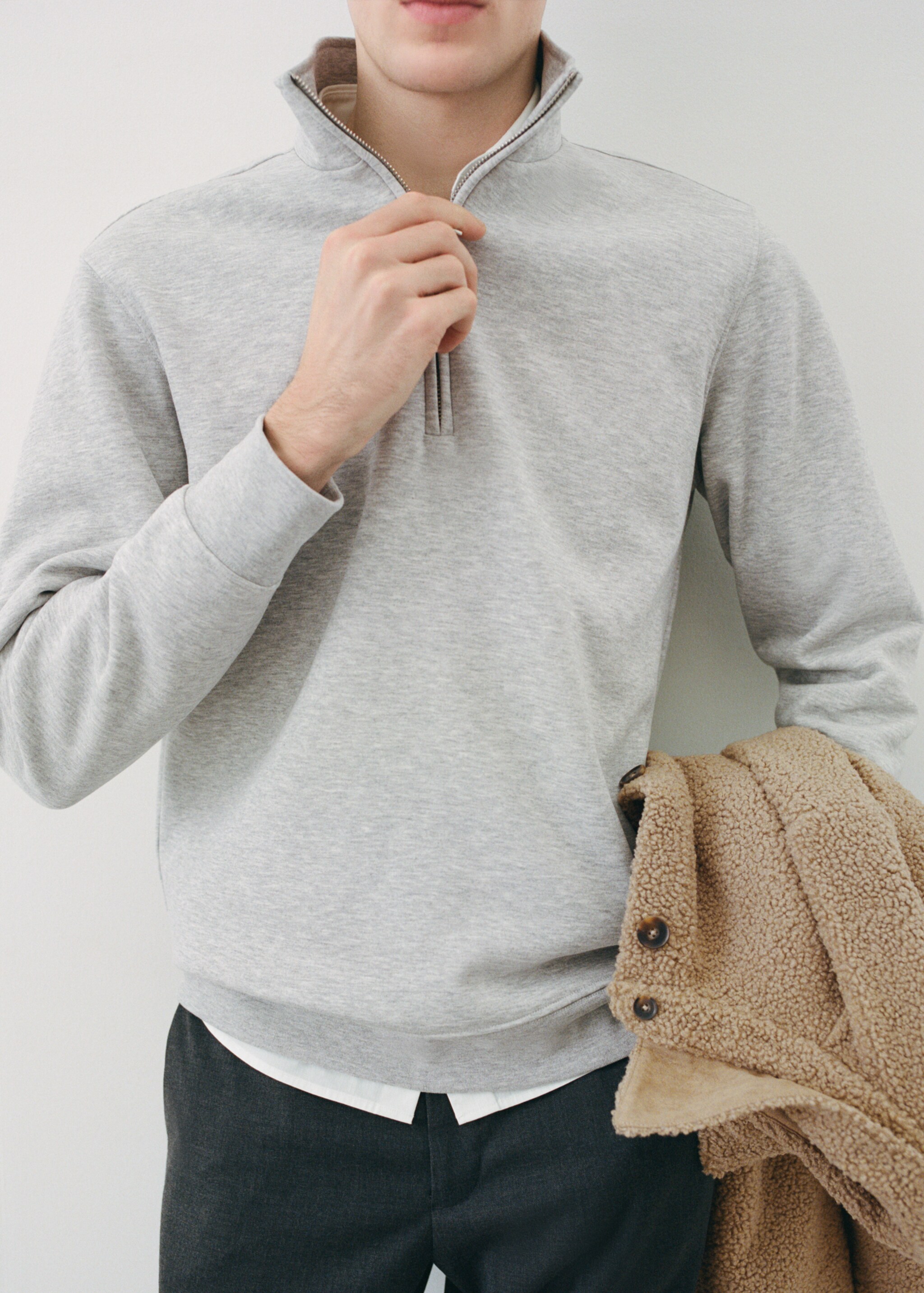Baumwollsweatshirt mit Zip-Kragen - Detail des Artikels 6