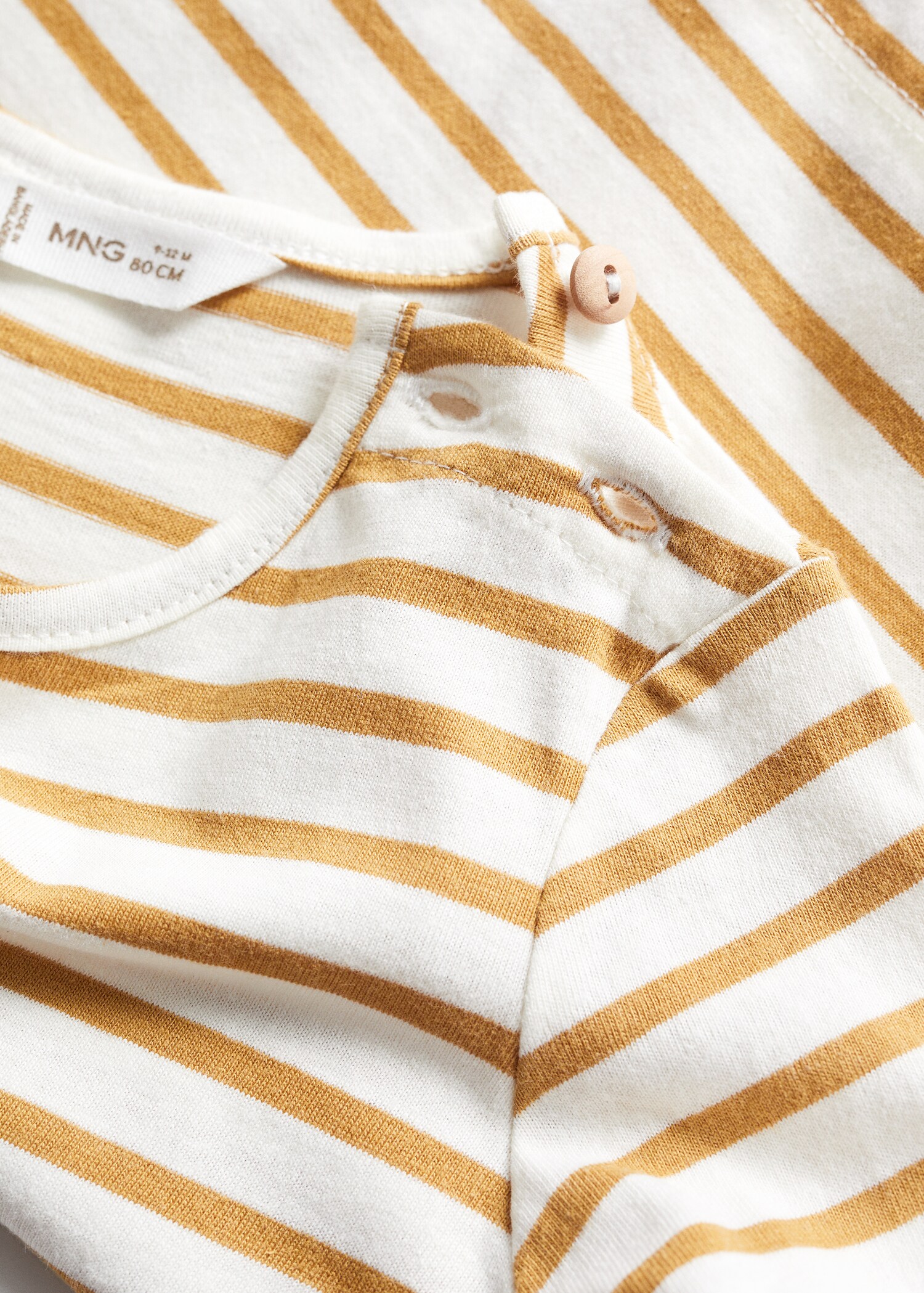 Striped long sleeves t-shirt - Details of the article 0