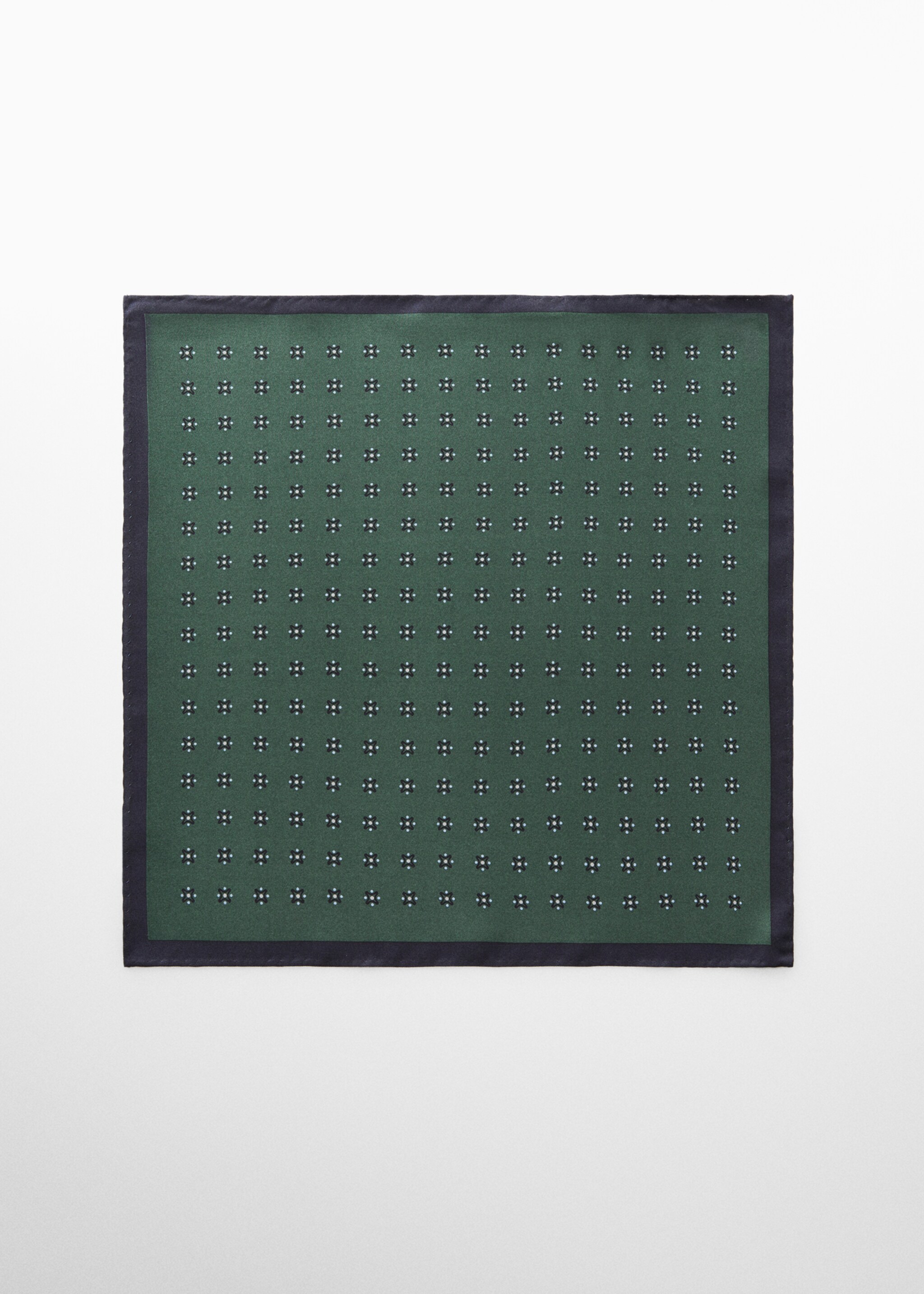 Printed silk pocket square - Article without model, Dark Green. Ref: 67020673-00.