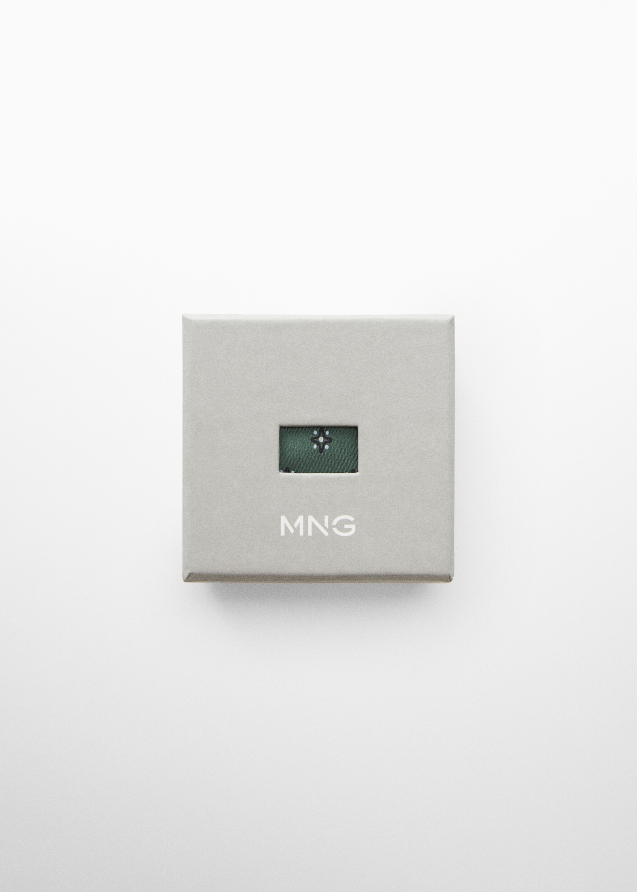 Printed silk pocket square - Details of the article 2, Dark Green. Ref: 67020673-00.