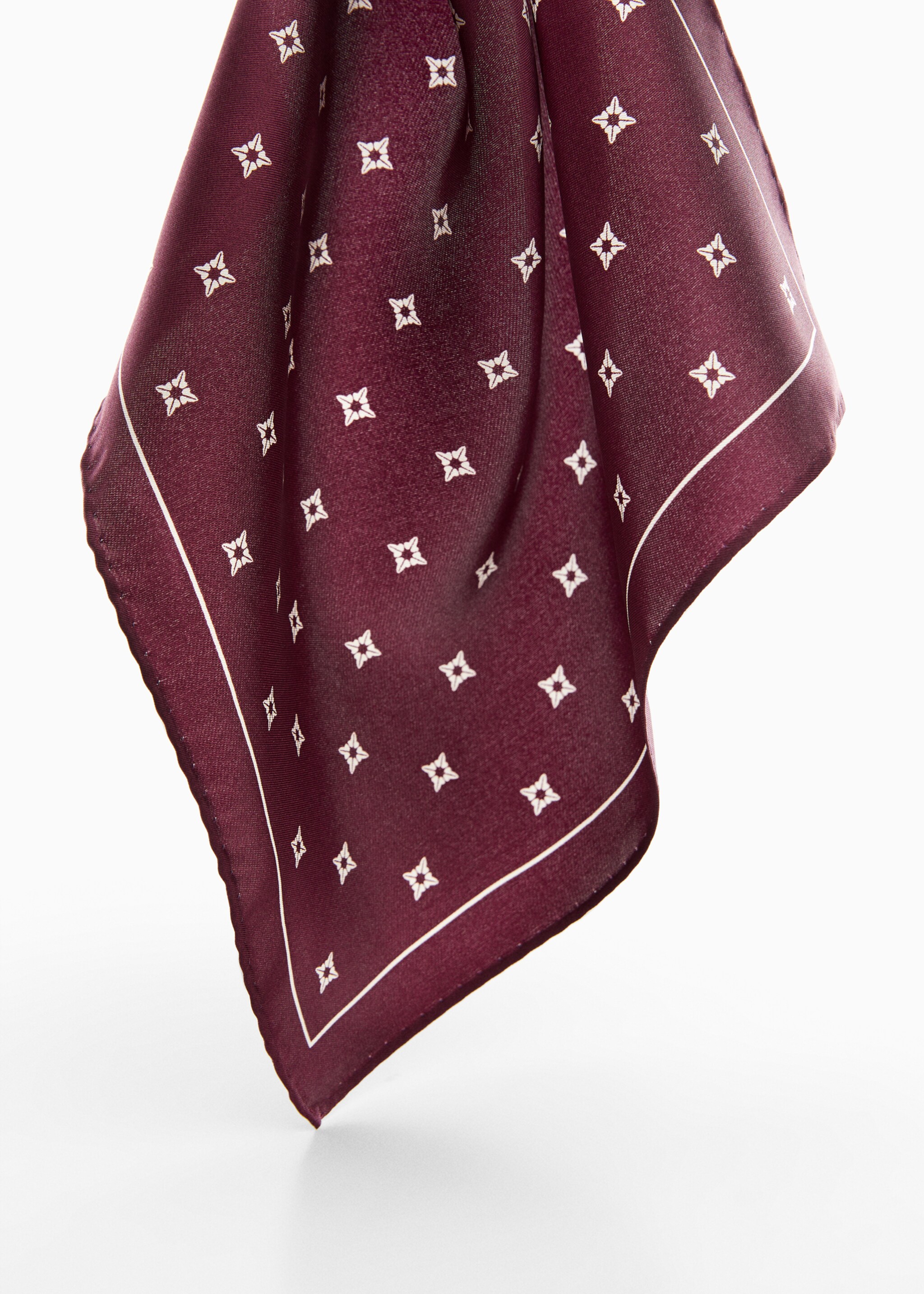 Lenço de bolso de 100% seda - Plano médio, Bordeaux. Ref: 67020674-00.