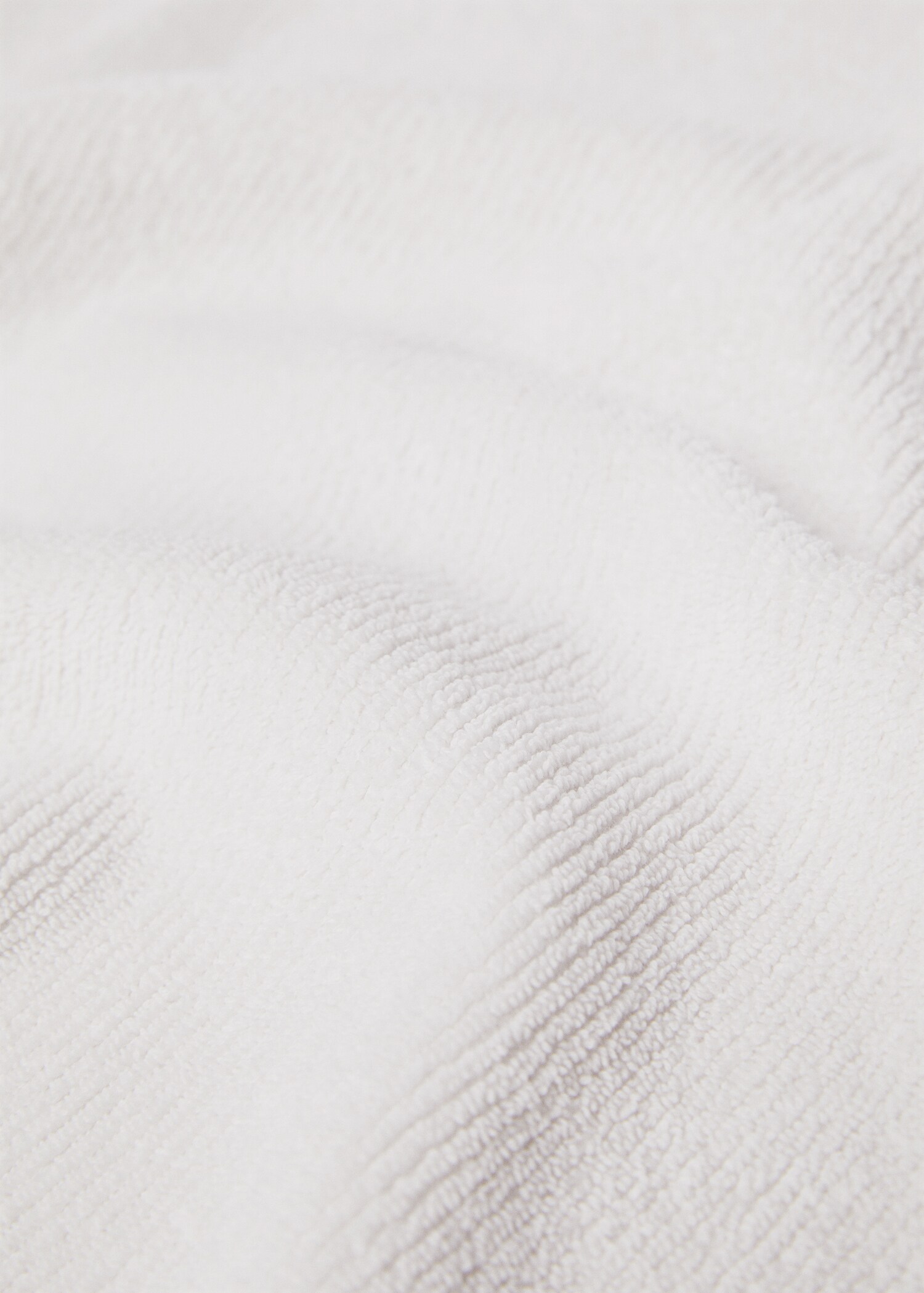 Striped textured bath towel 90x150cm - Details of the article 2