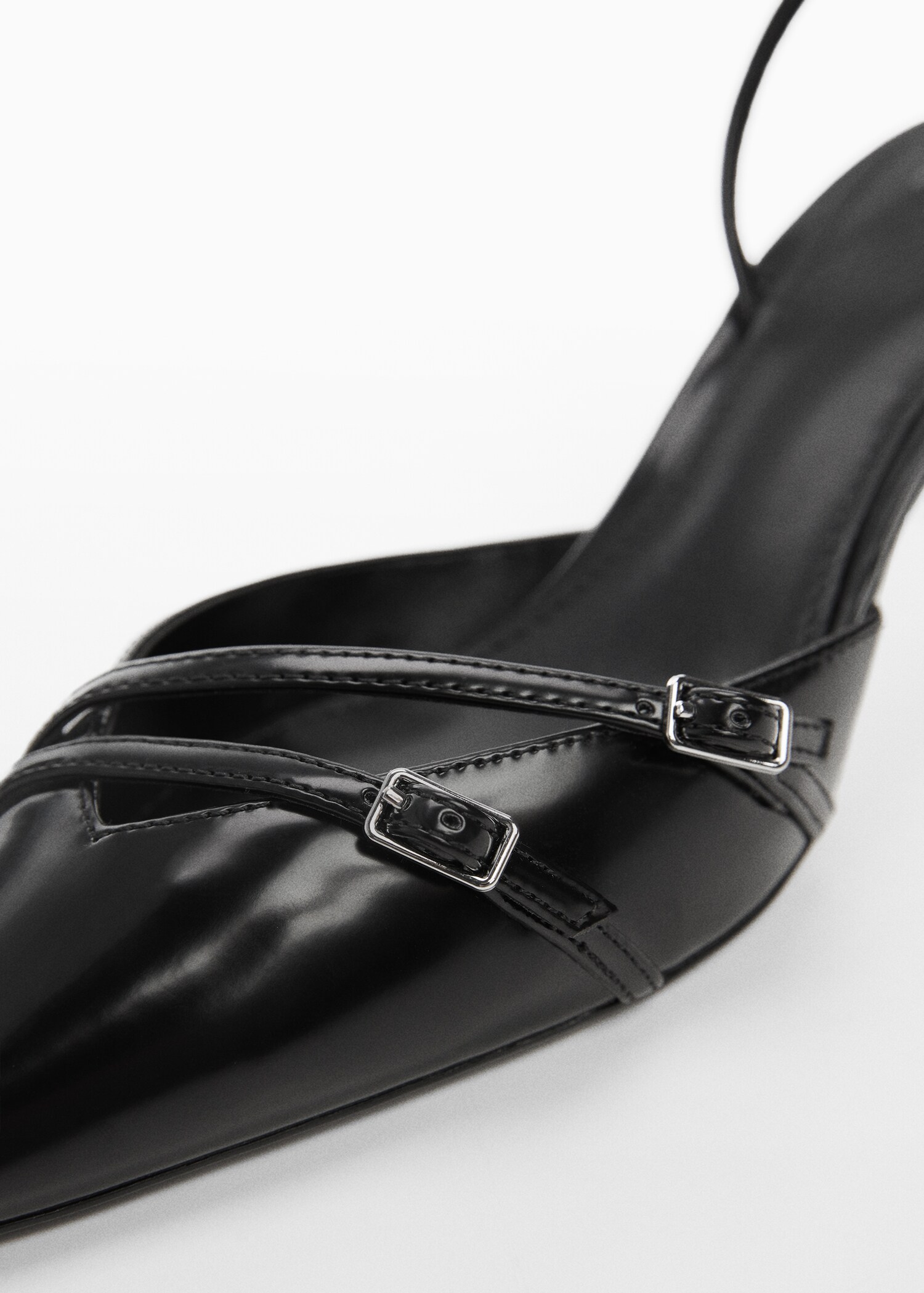 Chaussures talon ouvertes à l’arrière boucles - Détail de l'article 2