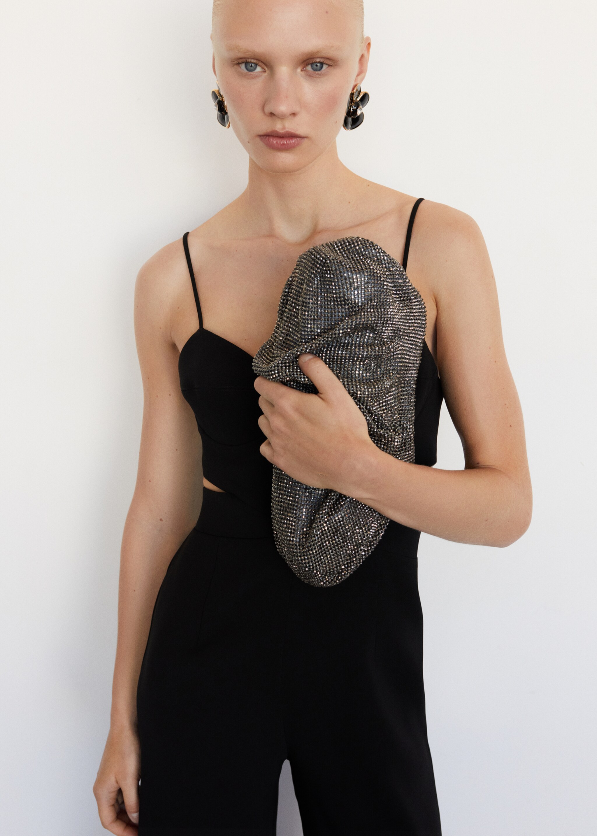 Clutch met kristallen - Detail van het artikel 9