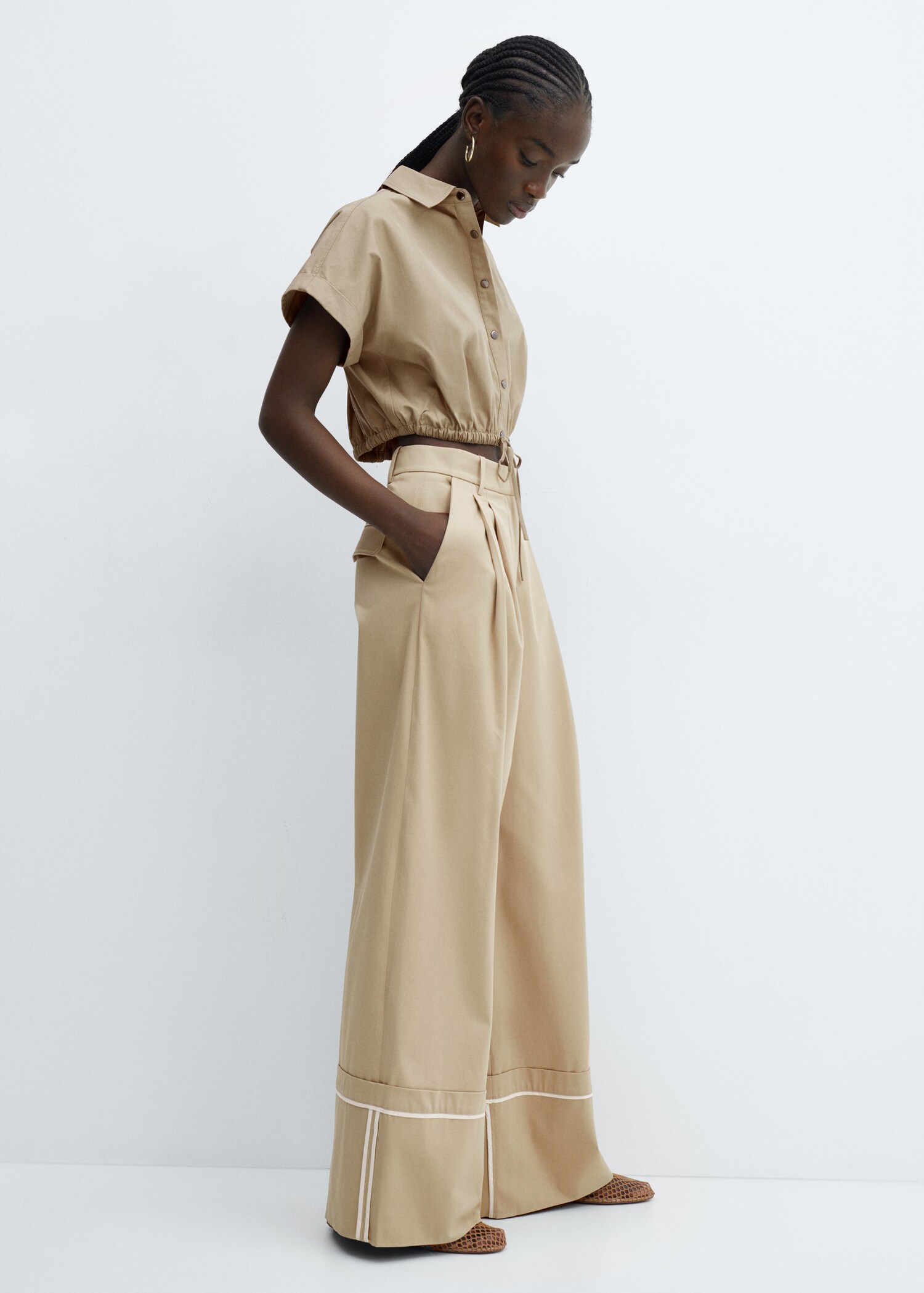 Cotton pleated trousers - Details of the article 2