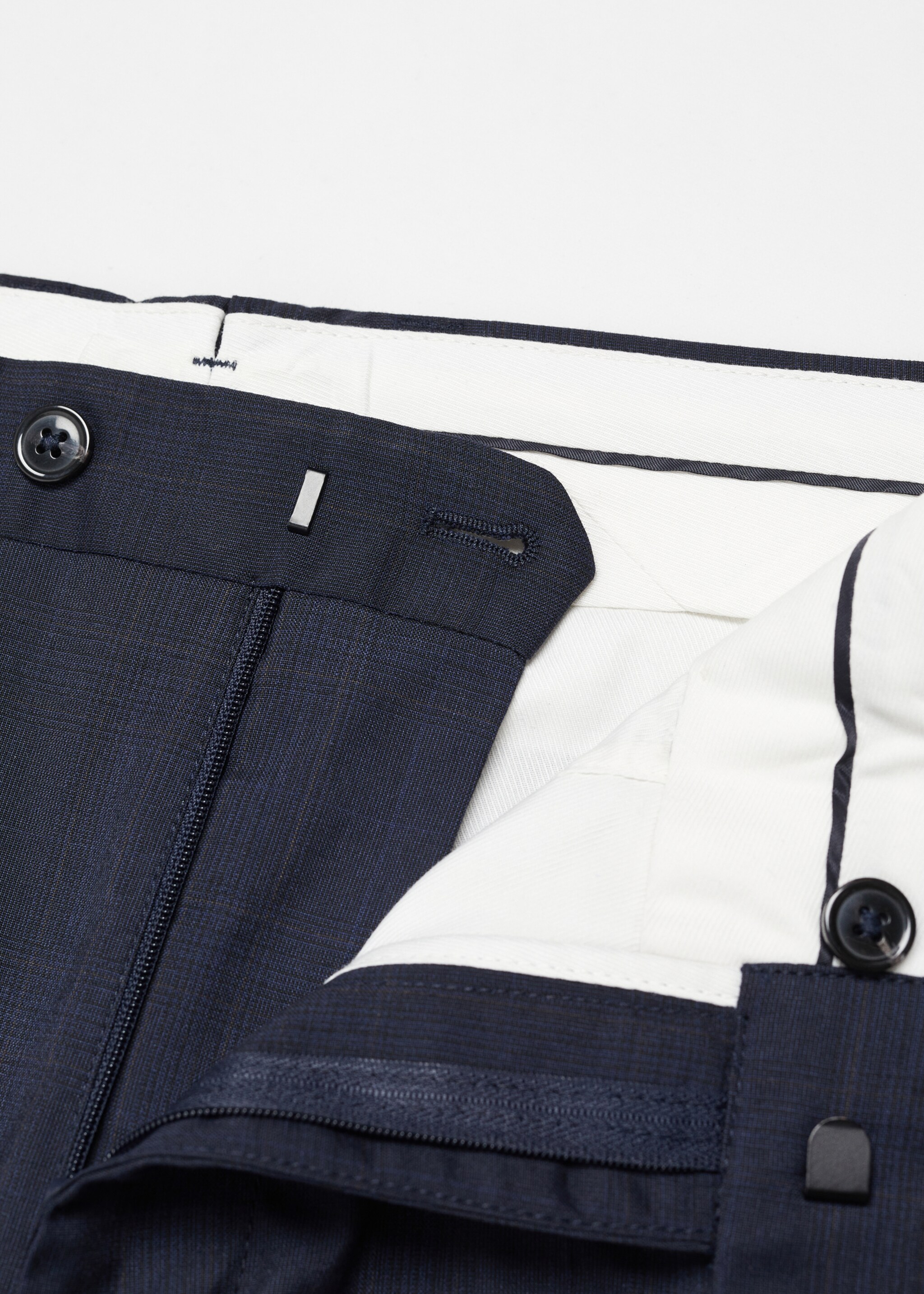 Pantalón traje slim fit tejido comfort stretch - Detalle del artículo 8