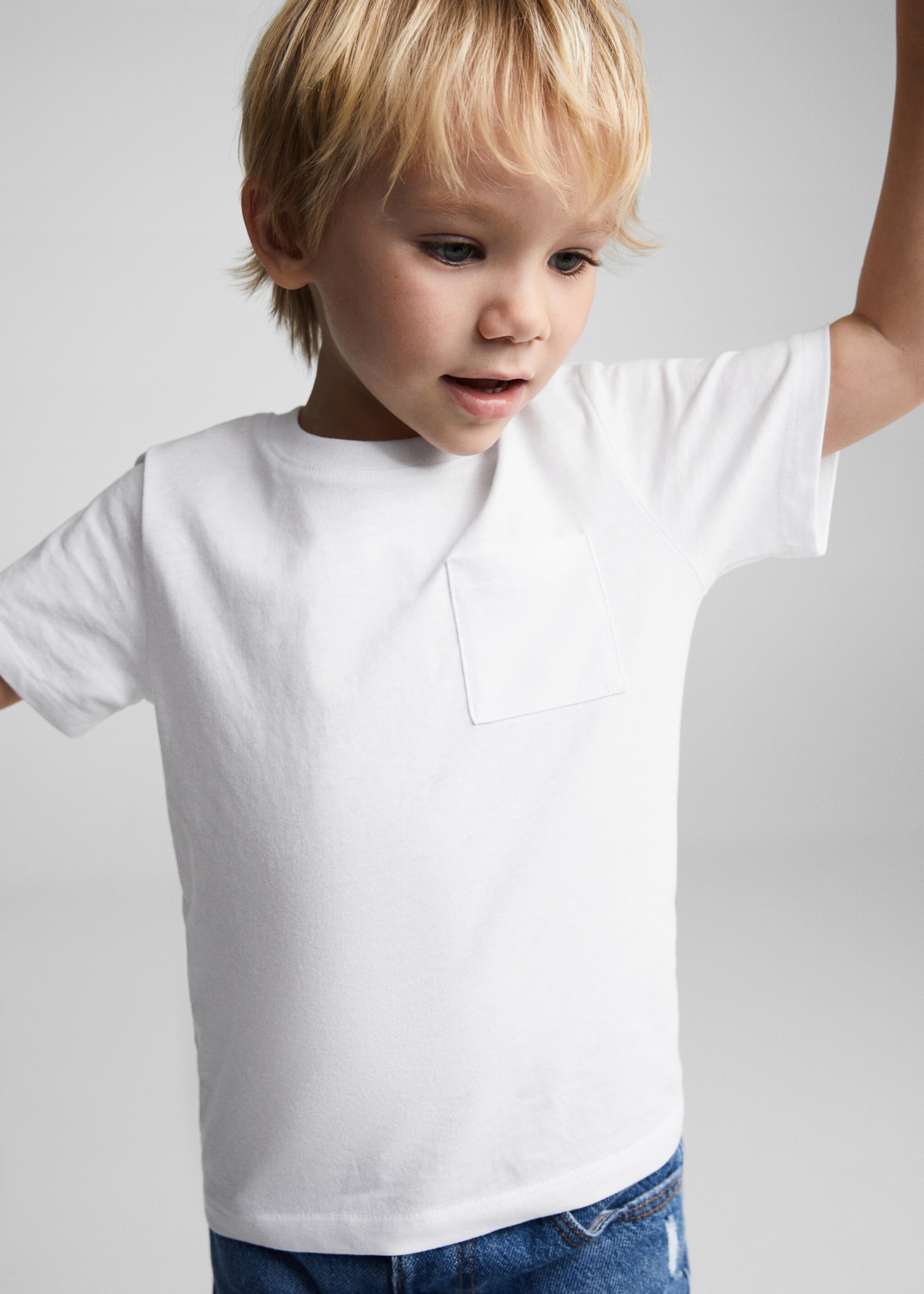 Essential cotton-blend T-shirt - Details of the article 1, White. Ref: 67025998-00.