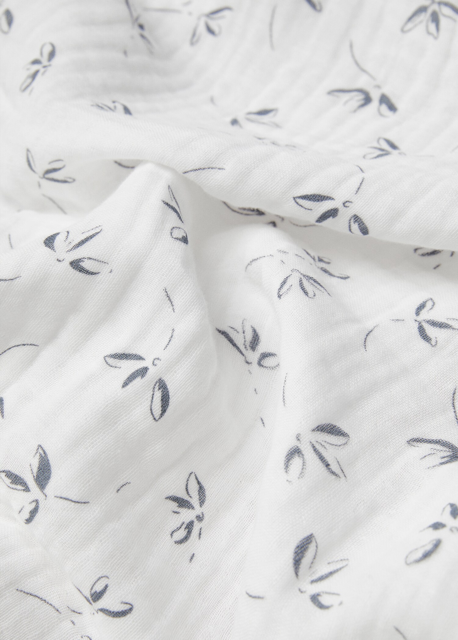 Floral-print chiffon duvet cover for king bed - Details of the article 1