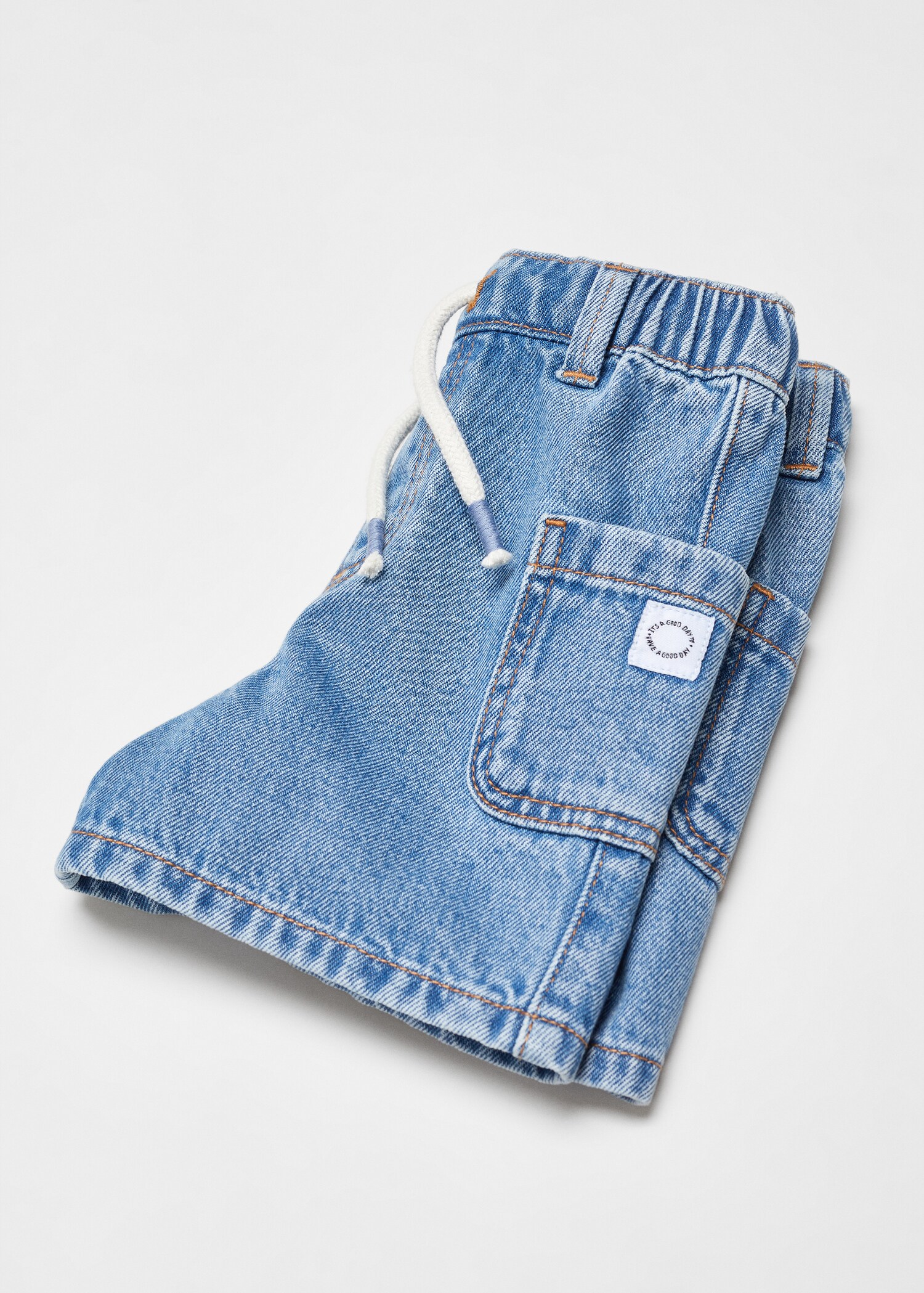 Denimbermudas med resår i midjan - Detaljer om artikeln 0