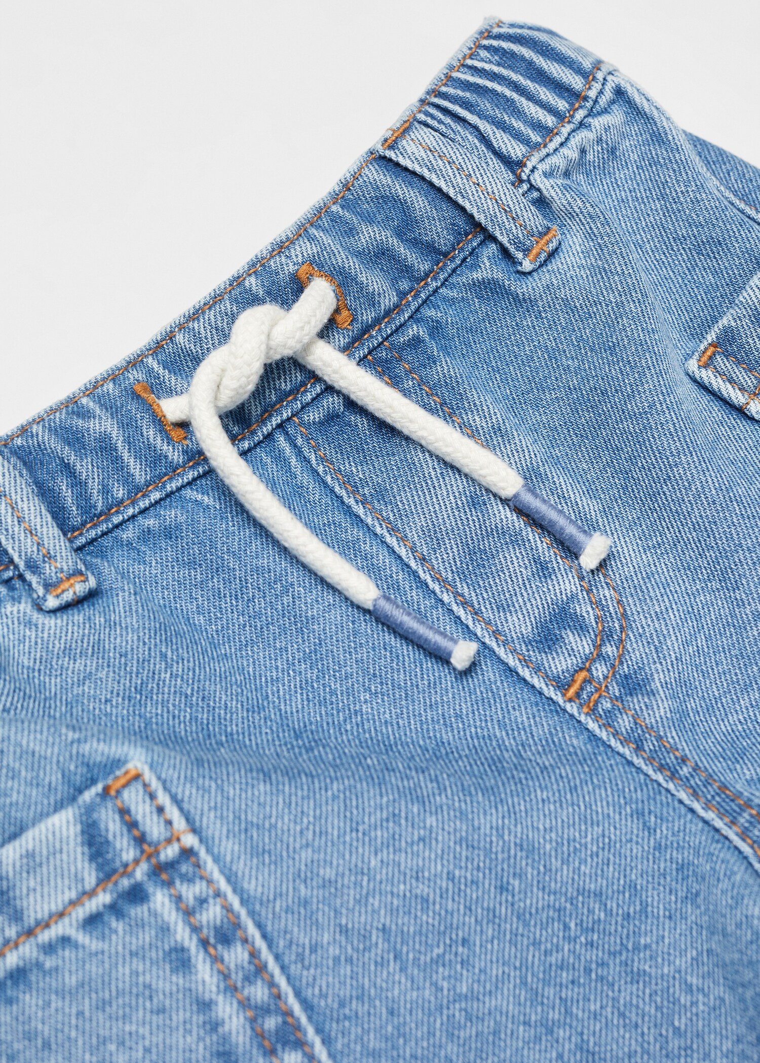 Denimbermudas med resår i midjan - Detaljer om artikeln 8