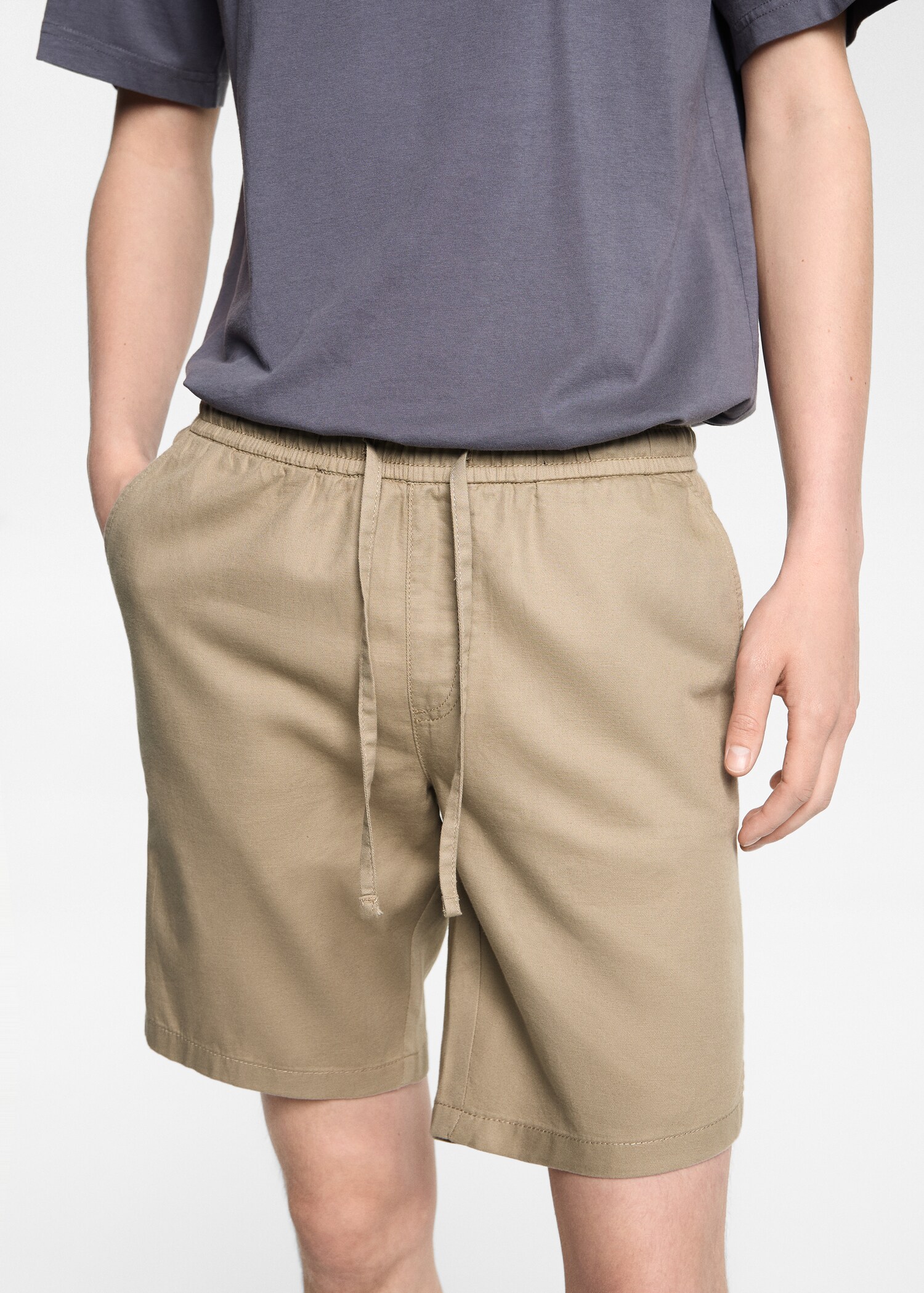 Leinen-Bermudashorts mit Kordelzug - Detail des Artikels 6