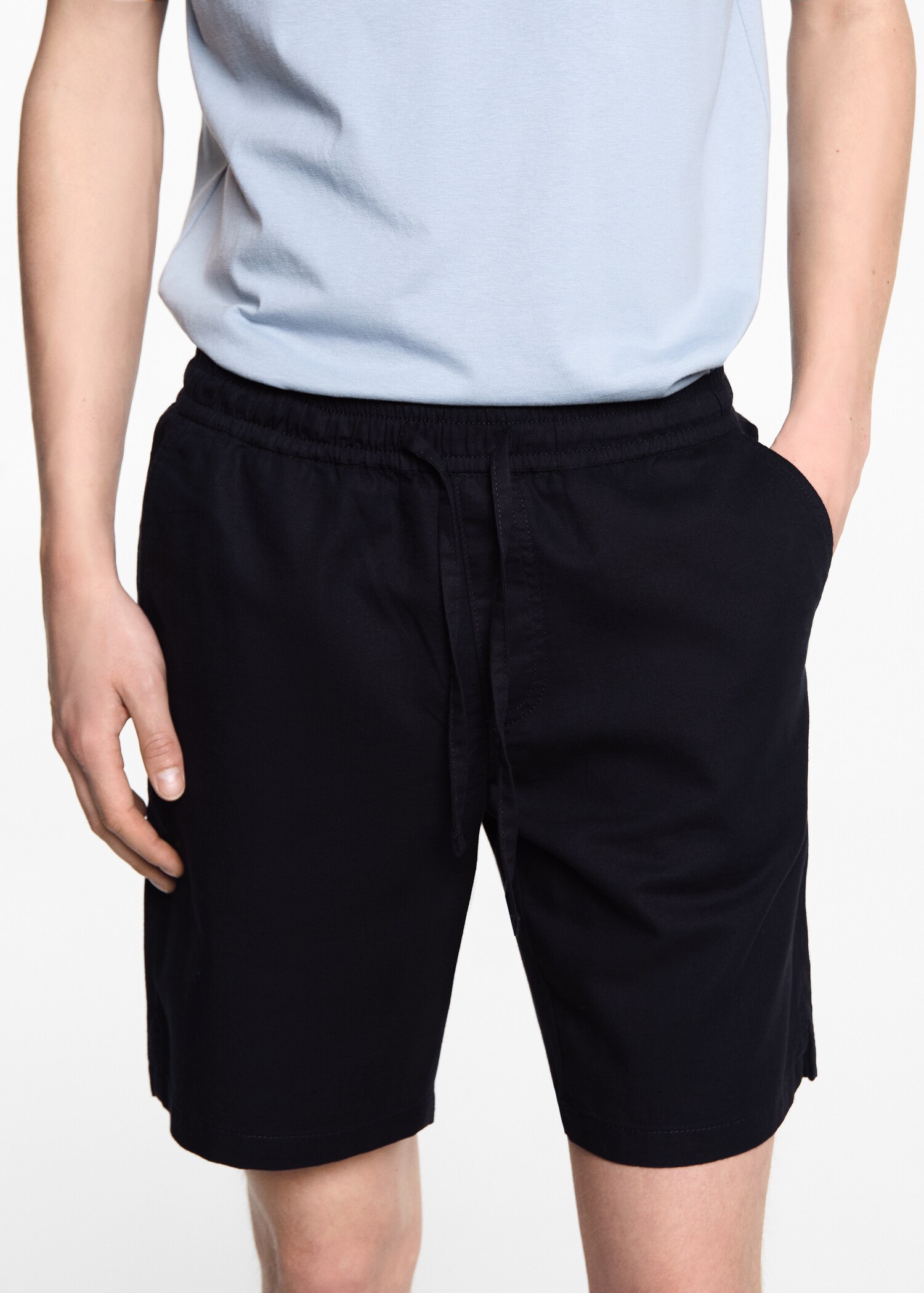 Leinen-Bermudashorts mit Kordelzug - Detail des Artikels 6