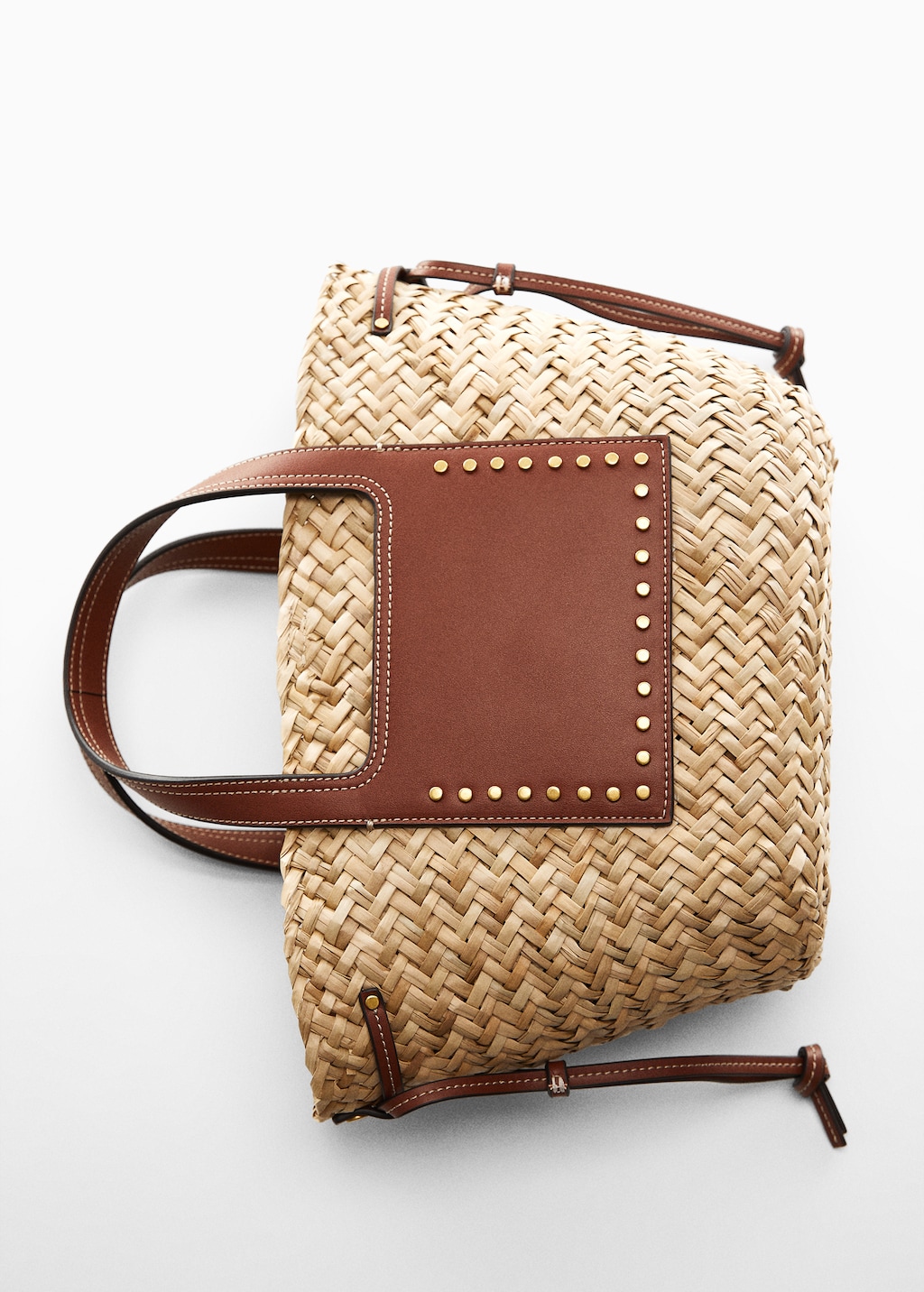 Basket bag with studs detail - Women | MANGO OUTLET USA