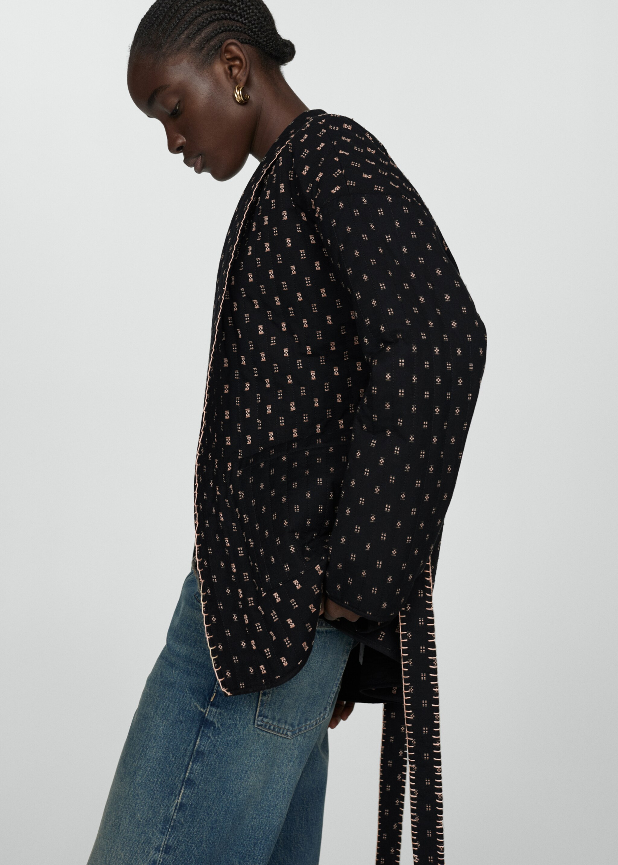 Steppjacke mit Stickdetails - Detail des Artikels 2