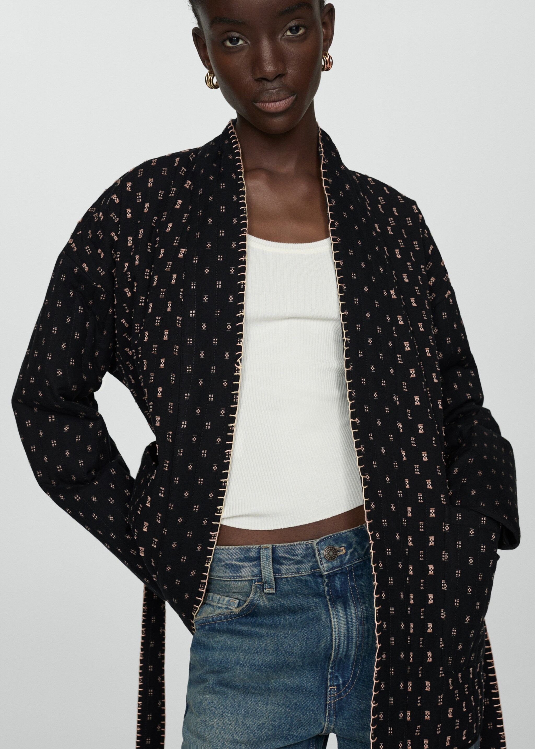 Steppjacke mit Stickdetails - Detail des Artikels 6