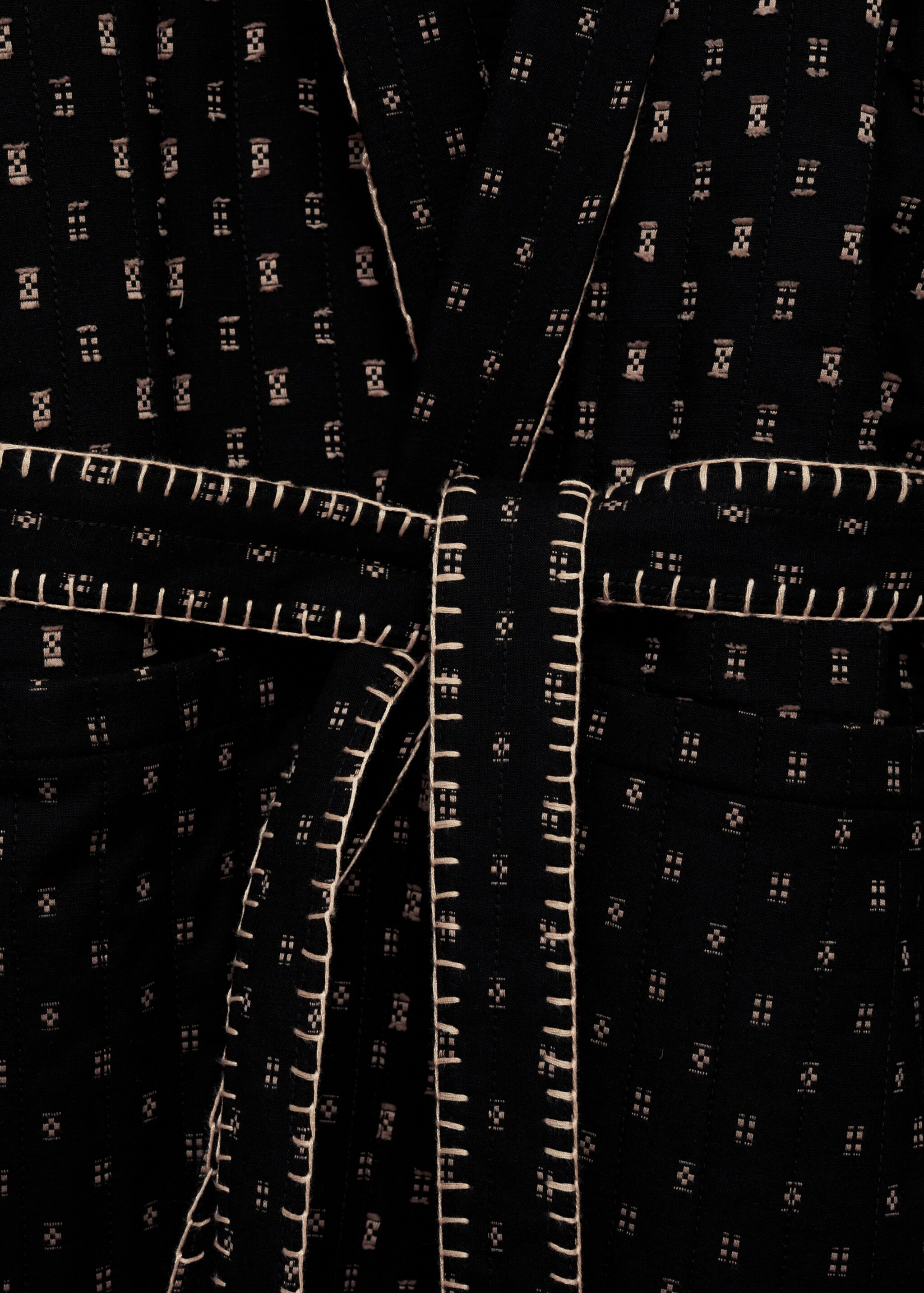 Steppjacke mit Stickdetails - Detail des Artikels 8
