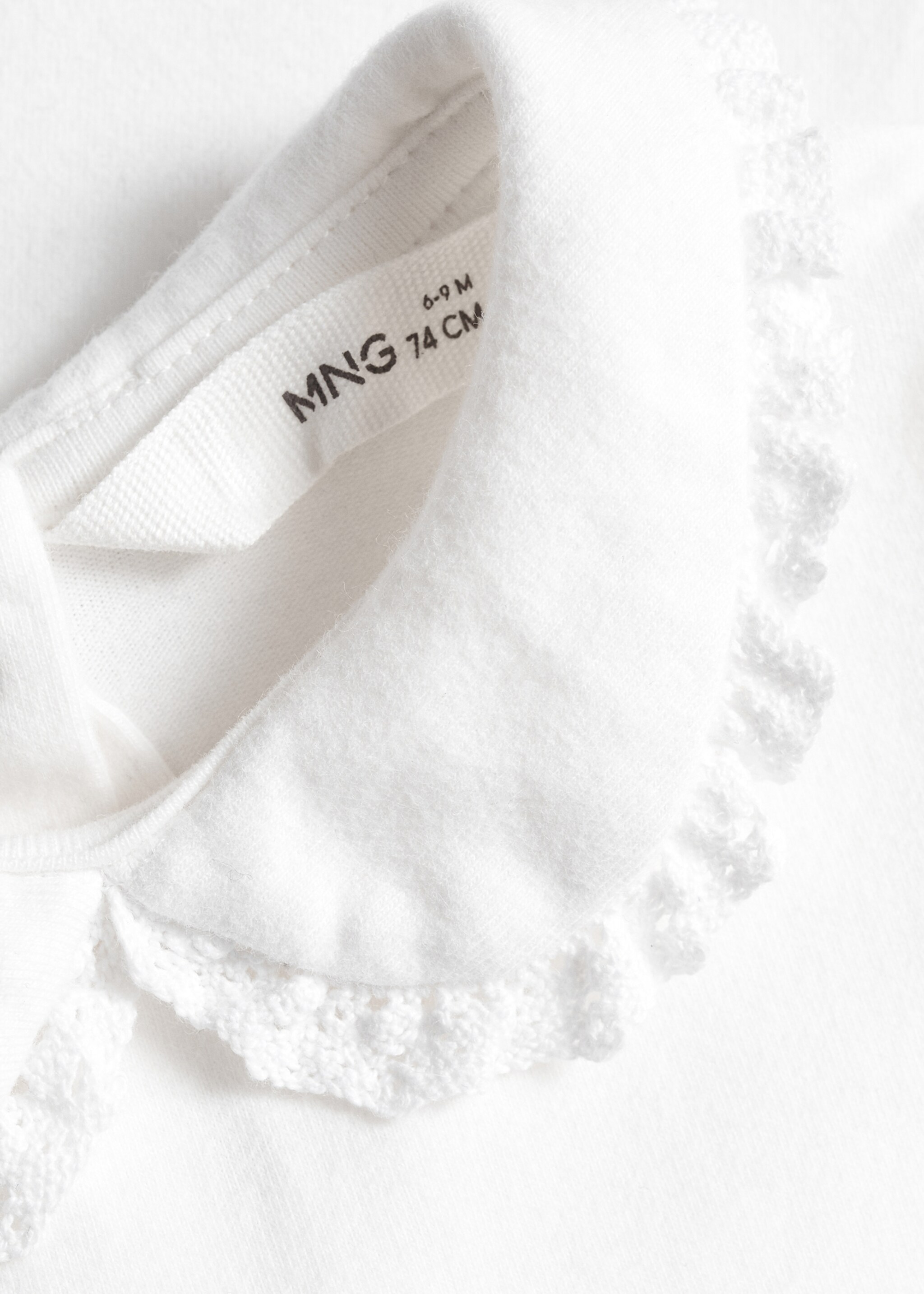 Short sleeve bodysuit - Details of the article 8, Off White. Ref: 67026332-00.
