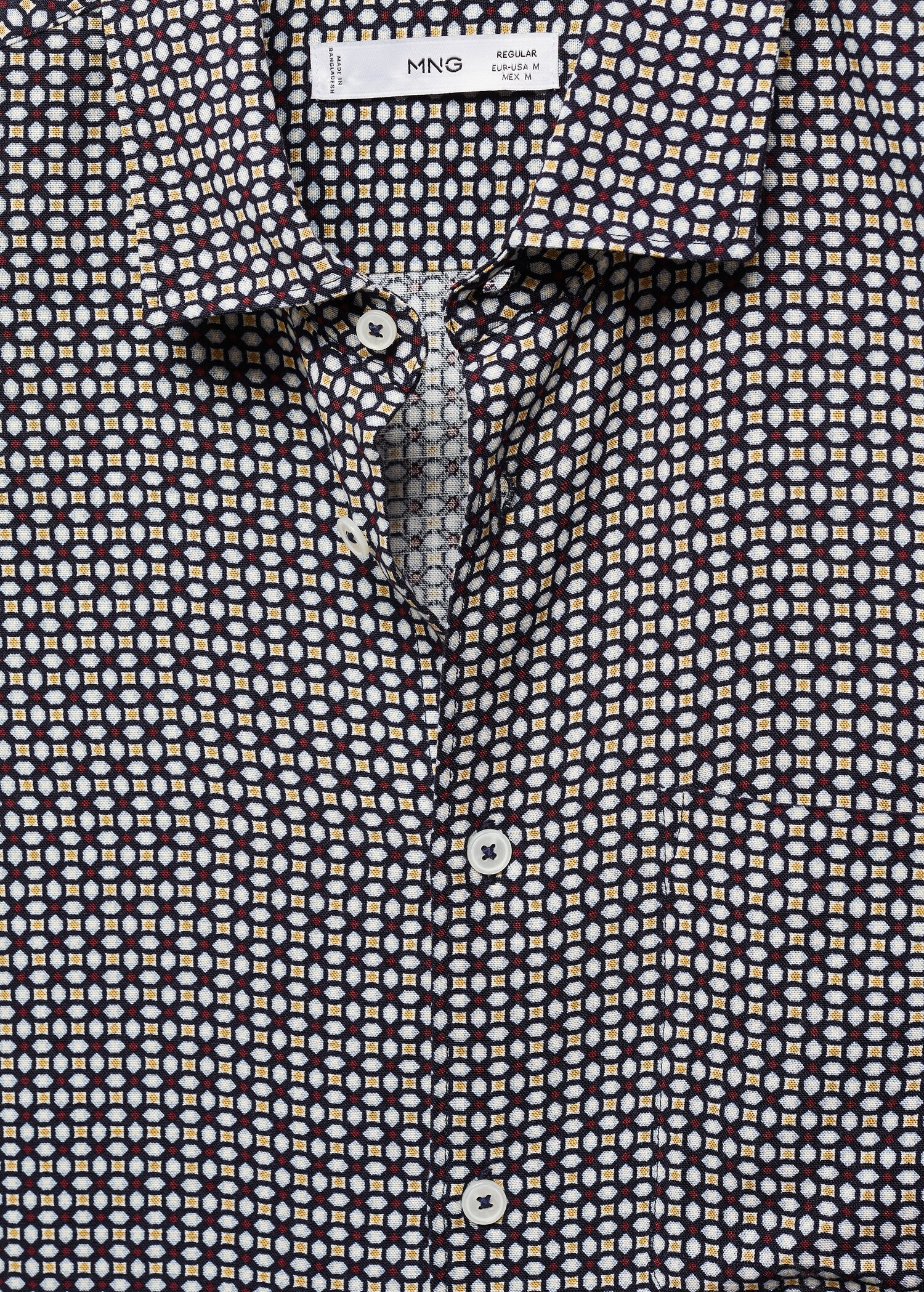 Regular-fit short-sleeved printed shirt - Details of the article 8