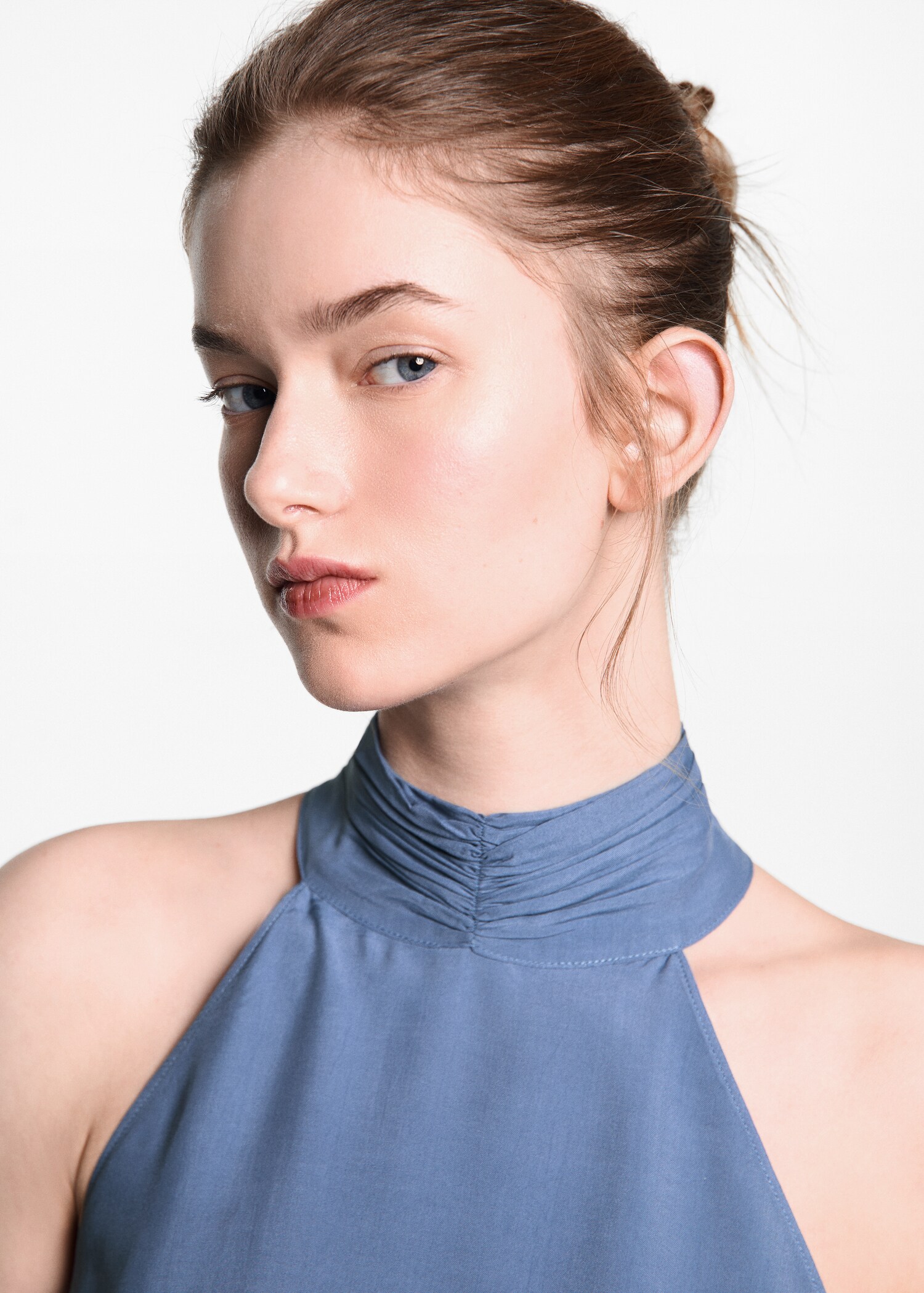 Halter long jumpsuit - Details of the article 1