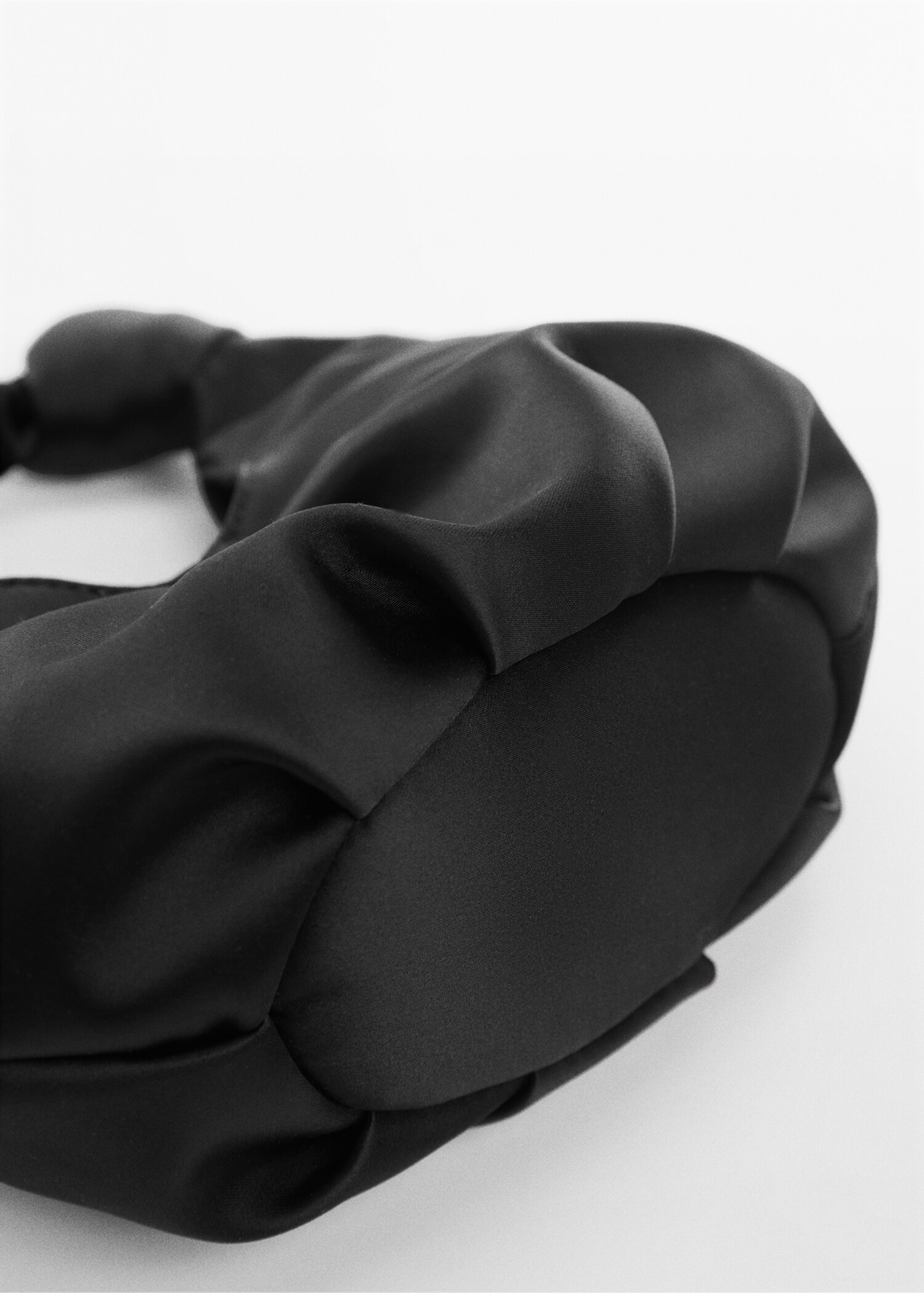 Bolso mano satinado - Detalle del artículo 2