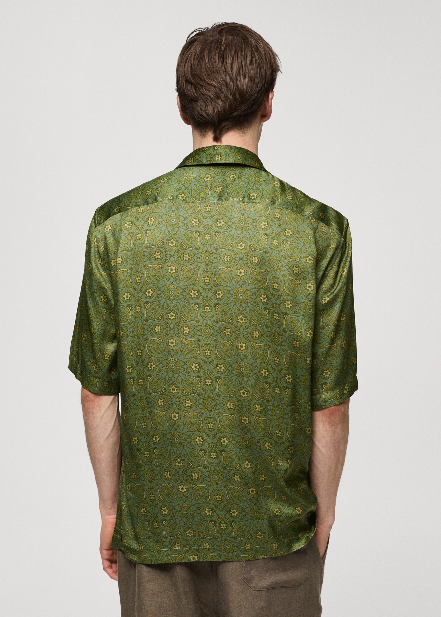 Printed fluid regular-fit shirt - Reverse of the article