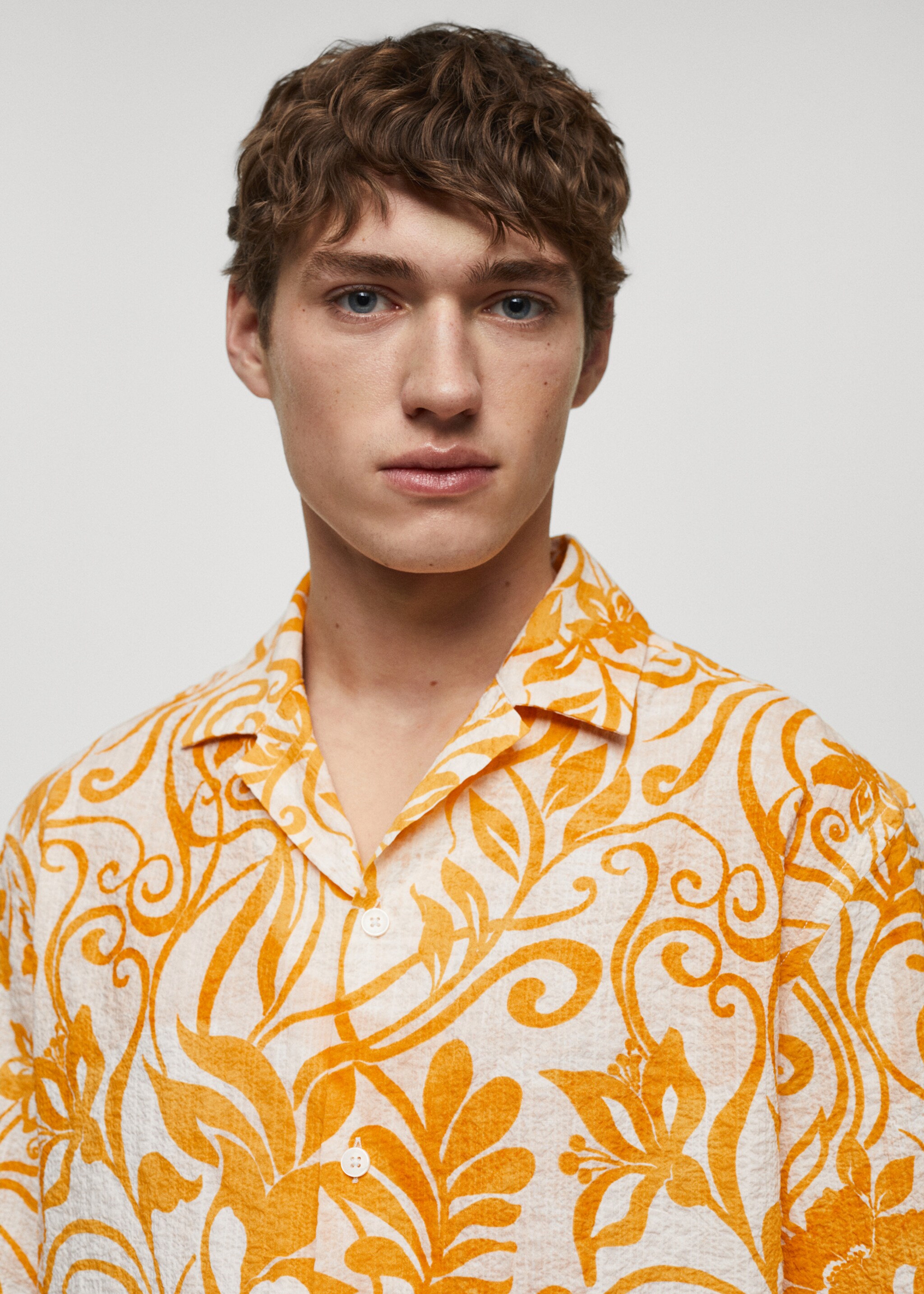 Camisa de algodão estampada com textura - Pormenor do artigo 1