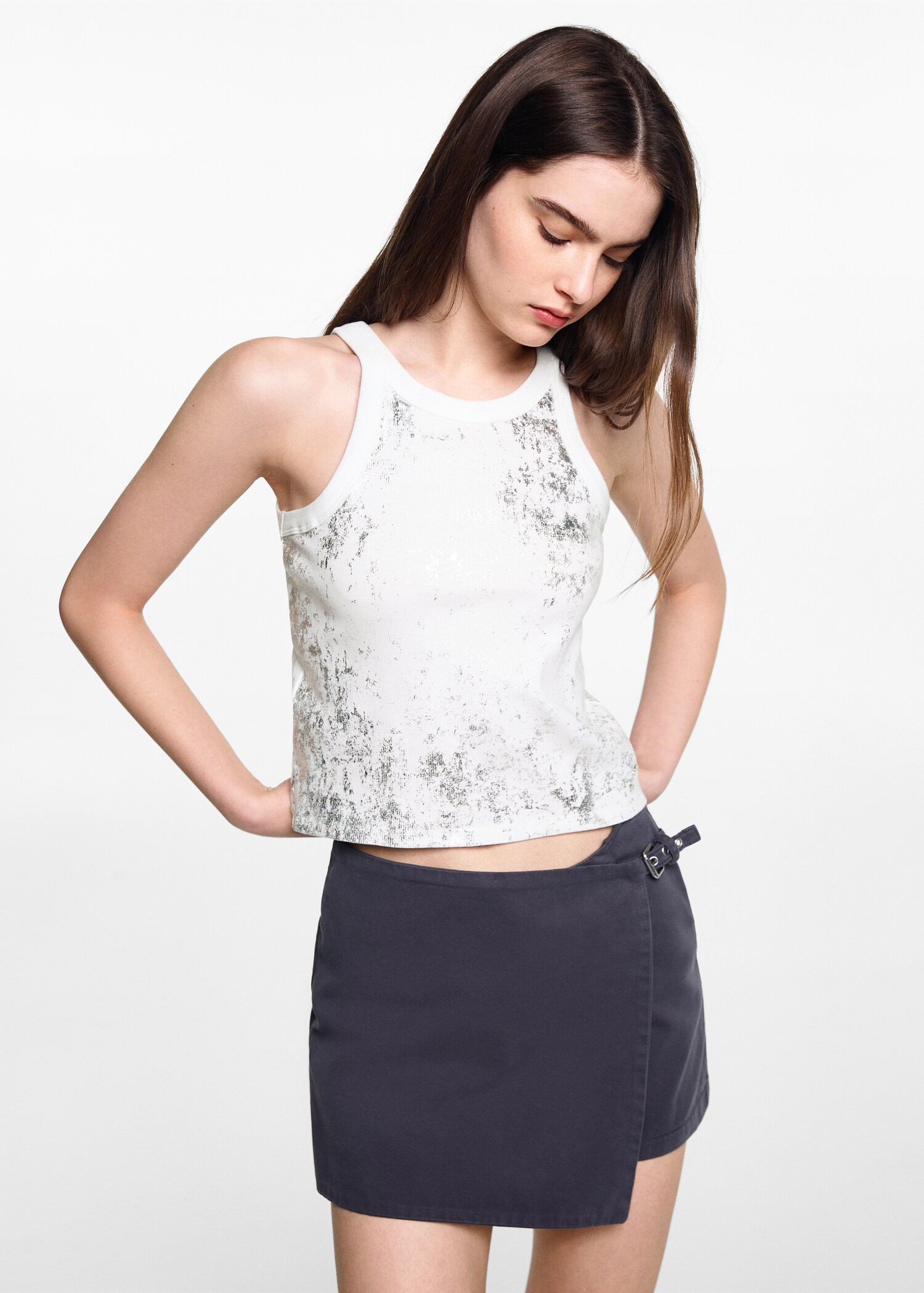 Top mit Metallic-Detail - Mittlere Ansicht