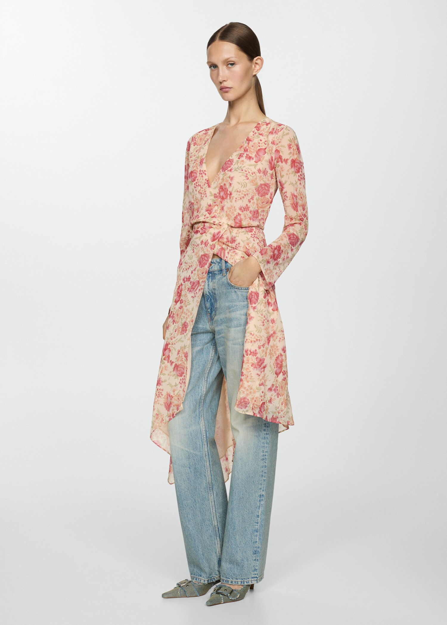 Floral dress with asymmetrical hem - Details of the article 2