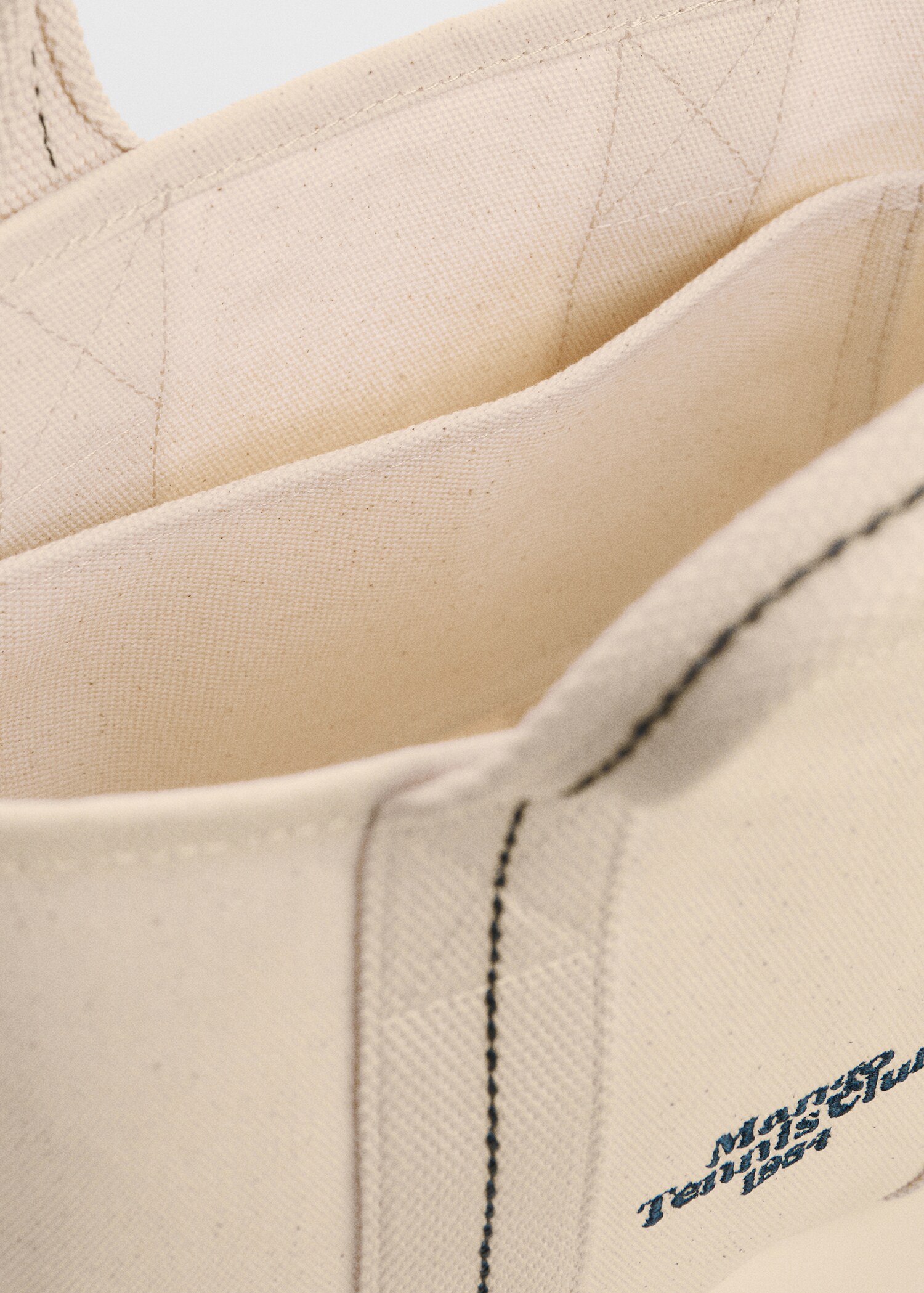Shopper-Bag mit Kontrastdetail - Detail des Artikels 1