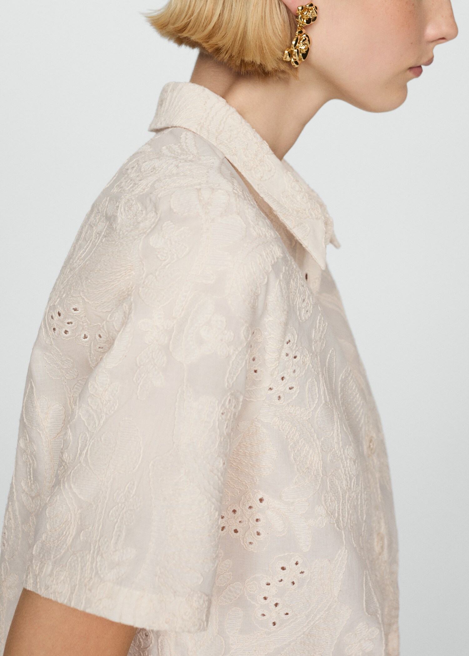 Camisa detalles bordados - Detalle del artículo 6