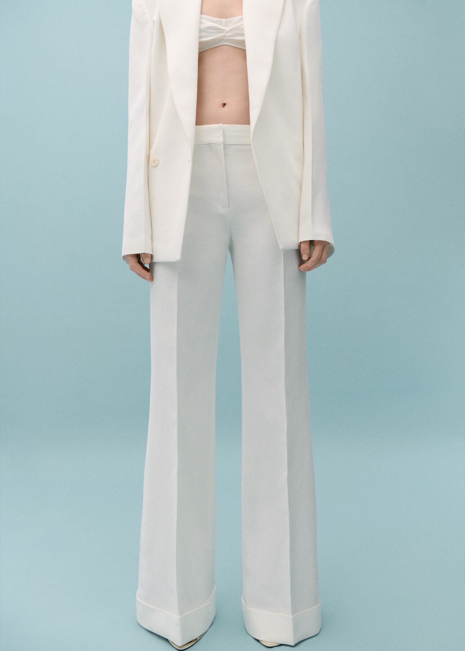 Pantalon costume évasé - Plan moyen
