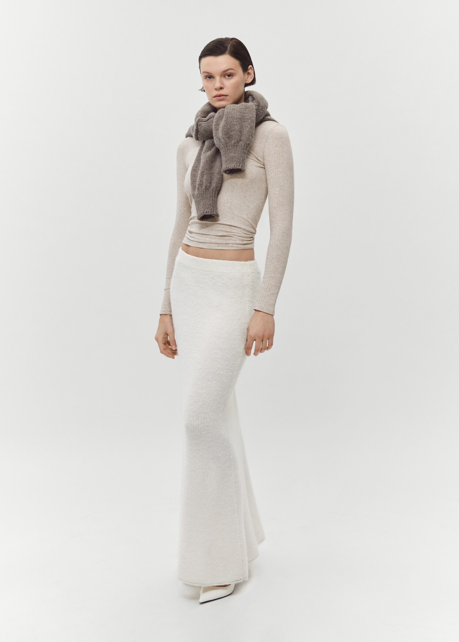 Ribbed t-shirt with perkins neck - Details of the article 6