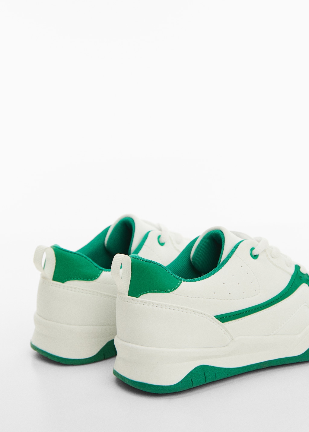 Skate shoe outlet on sale