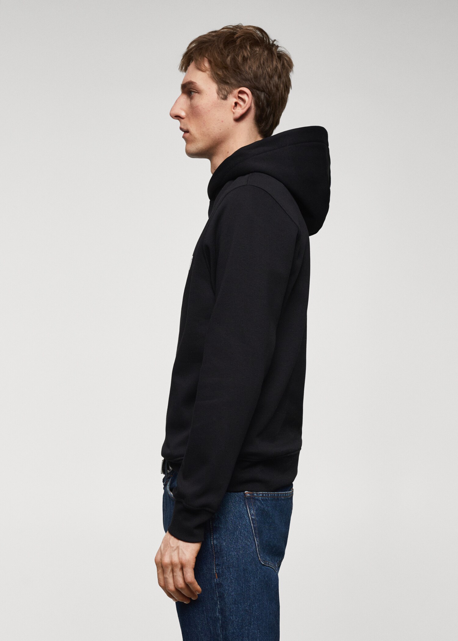 Kapuzenpullover mit Stickerei - Detail des Artikels 2
