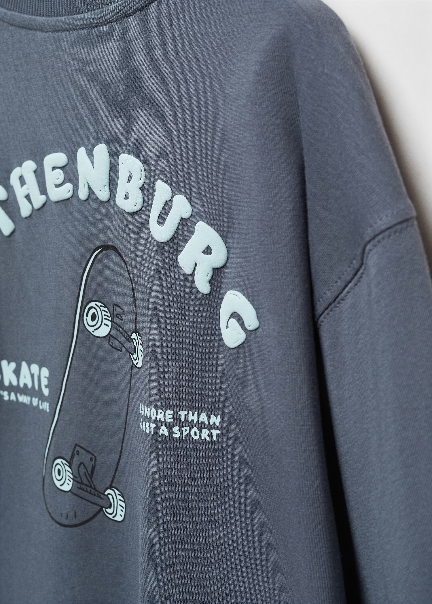 Printed long sleeve t-shirt - Details of the article 8