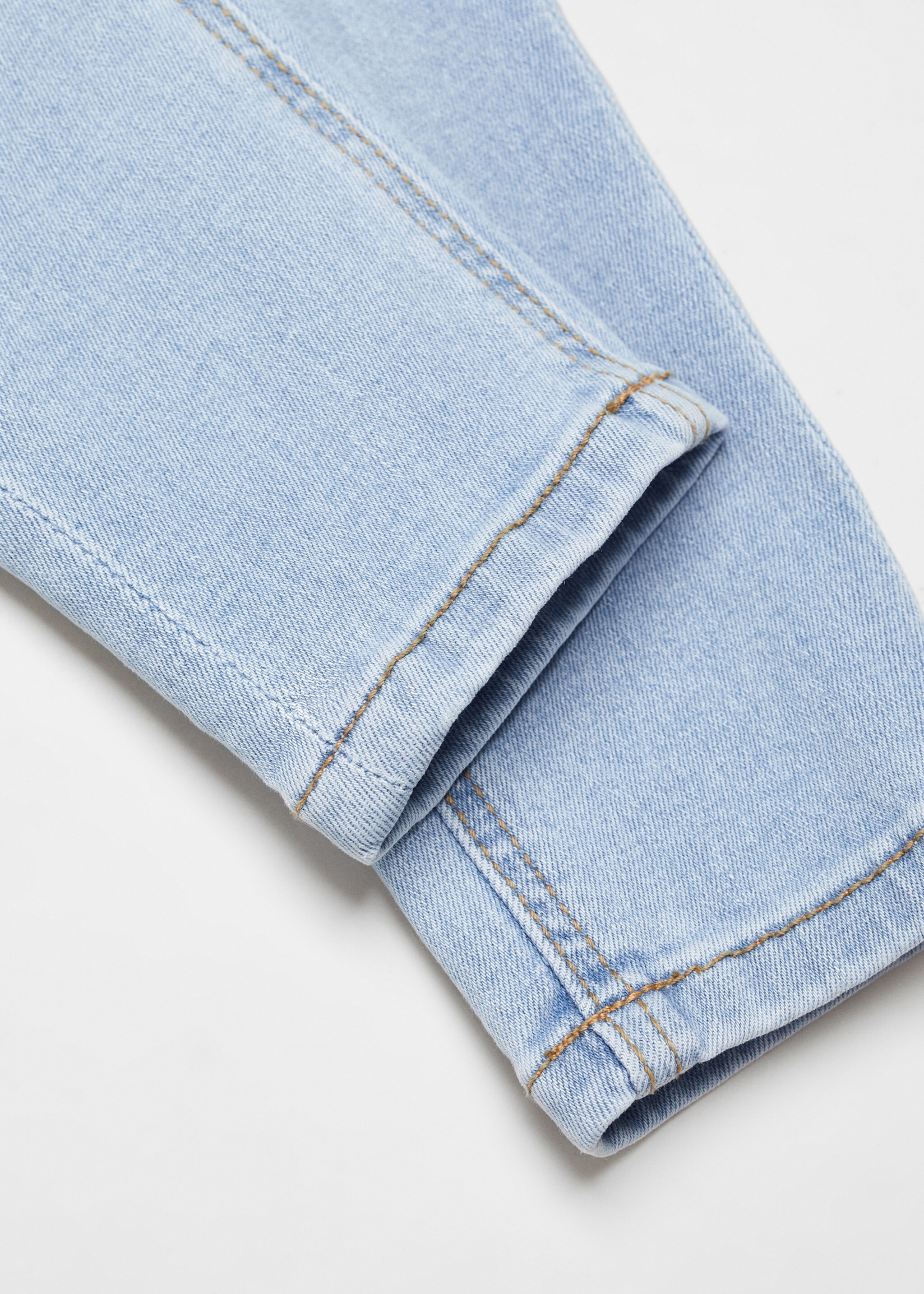 Skinny Jeans aus Baumwolle - Detail des Artikels 0, Mittelblau. Ref: 67031010-00.